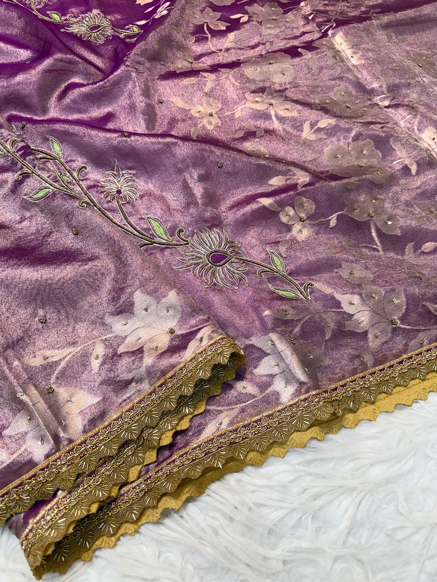 Magenta shade tissue ari & zardosi work designer premium Banarasi saree