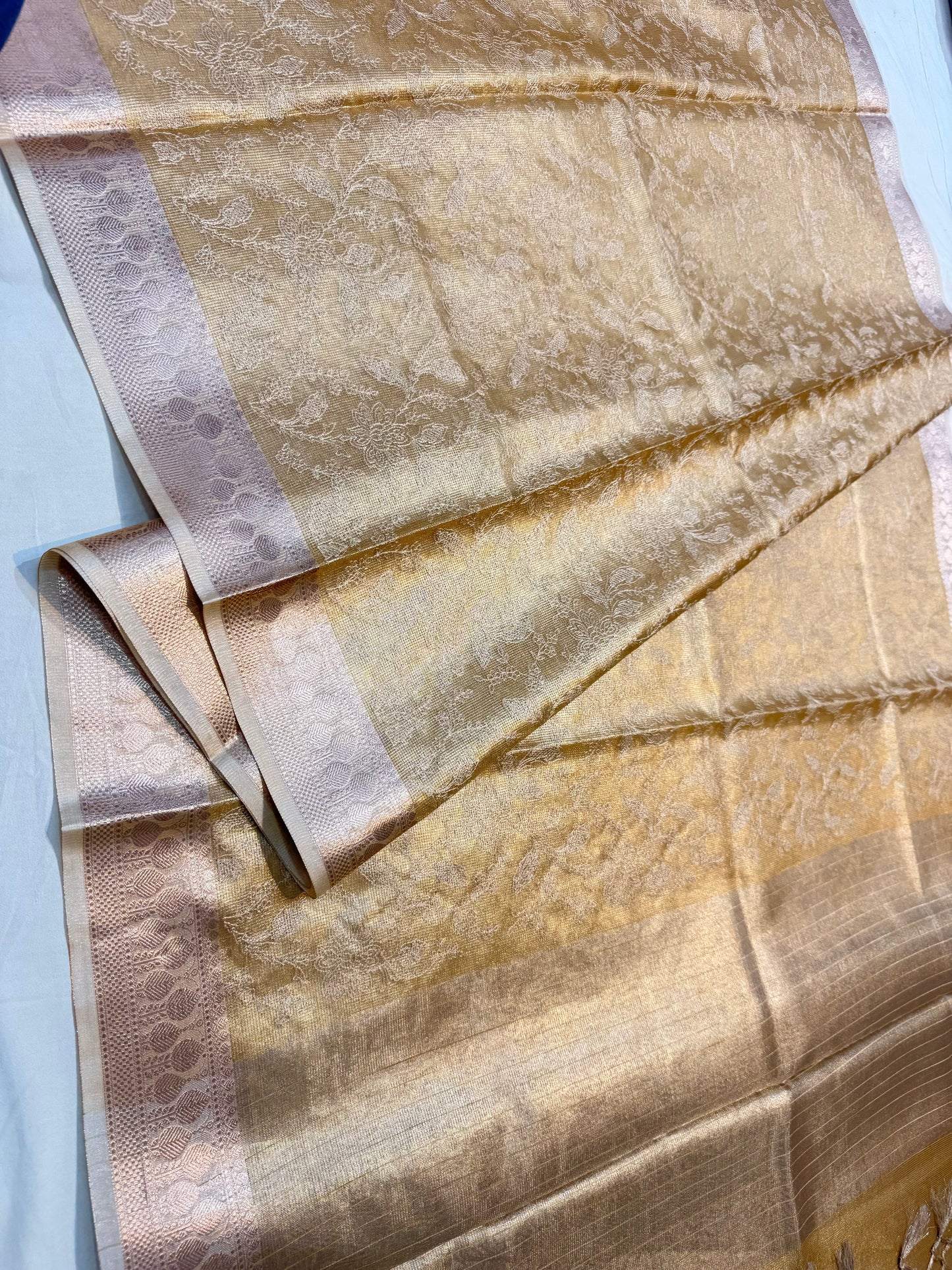 Gold shade tissue kota embroidery primum Banarasi saree