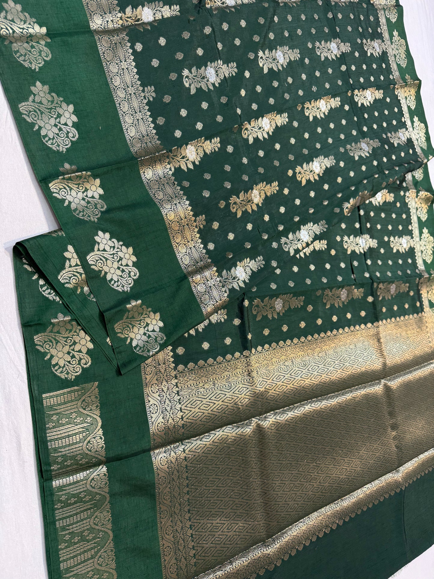 Bottle green shade Raw mango soft silk banarasi saree