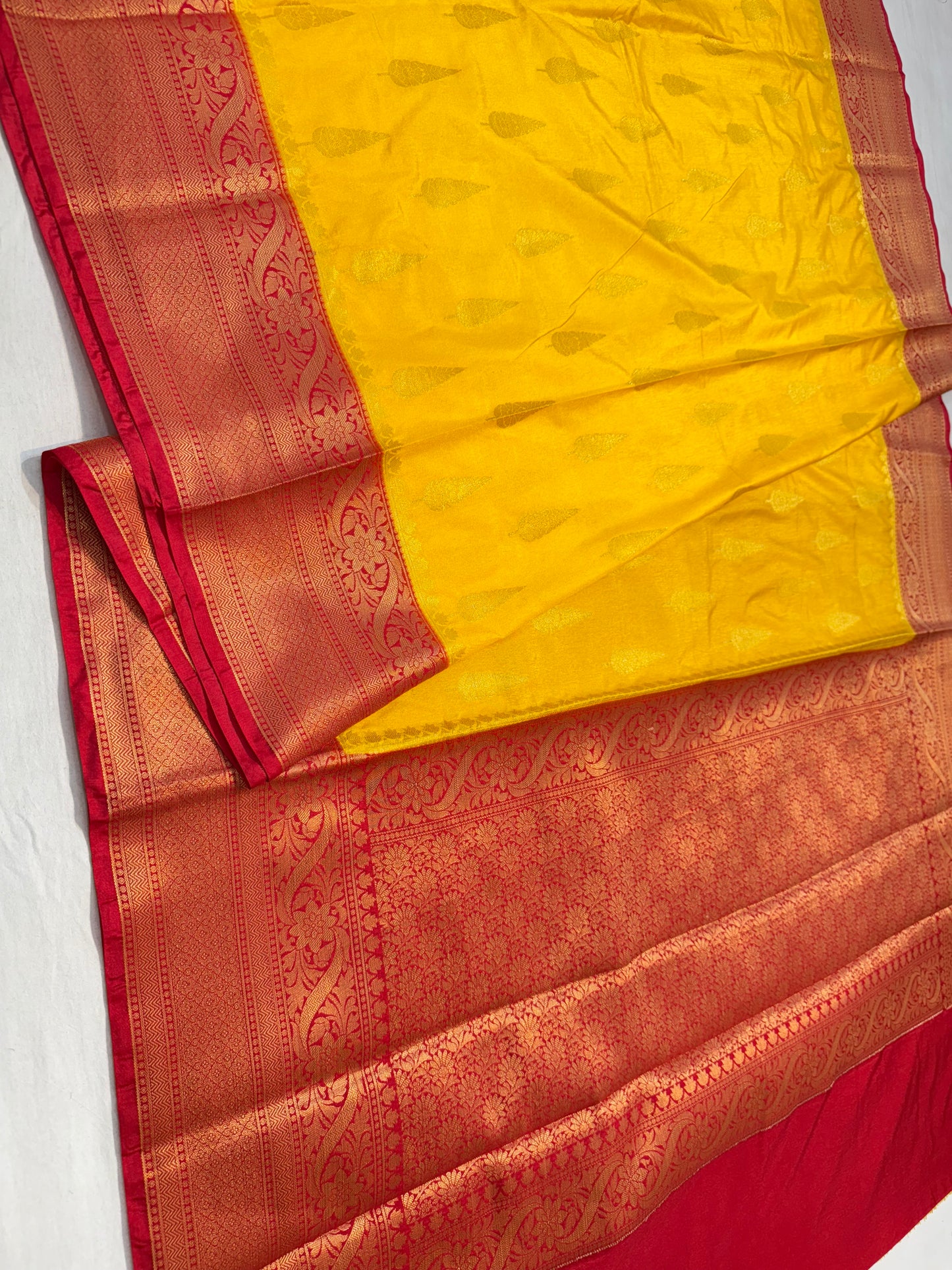 Mango red shade Dupion Silk Banarasi Saree