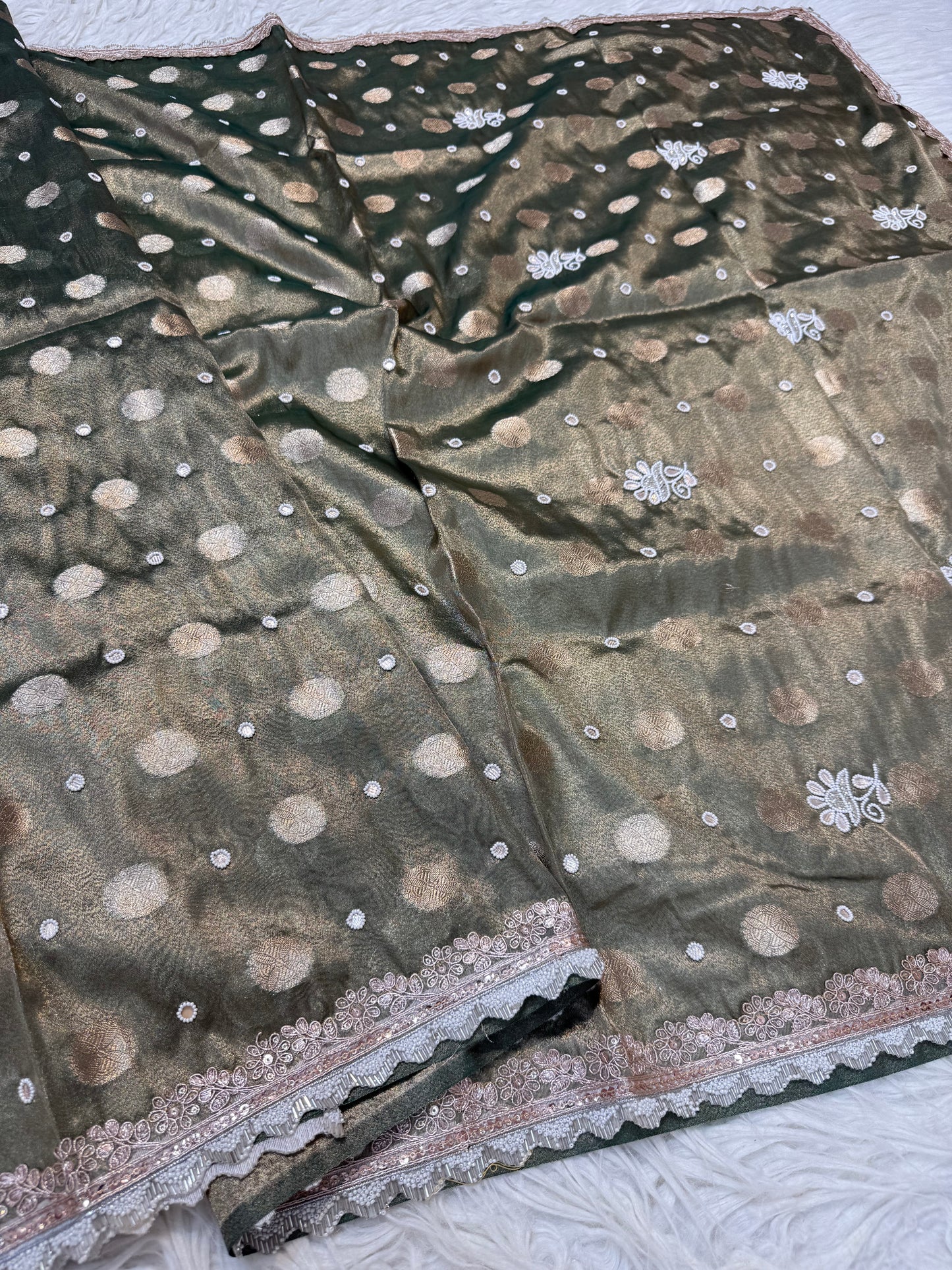 Bottle green shade tissue ari & zardosi work designer premium Banarasi saree