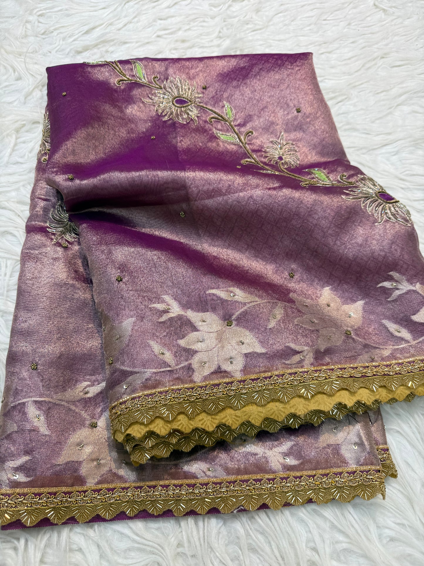 Magenta shade tissue ari & zardosi work designer premium Banarasi saree