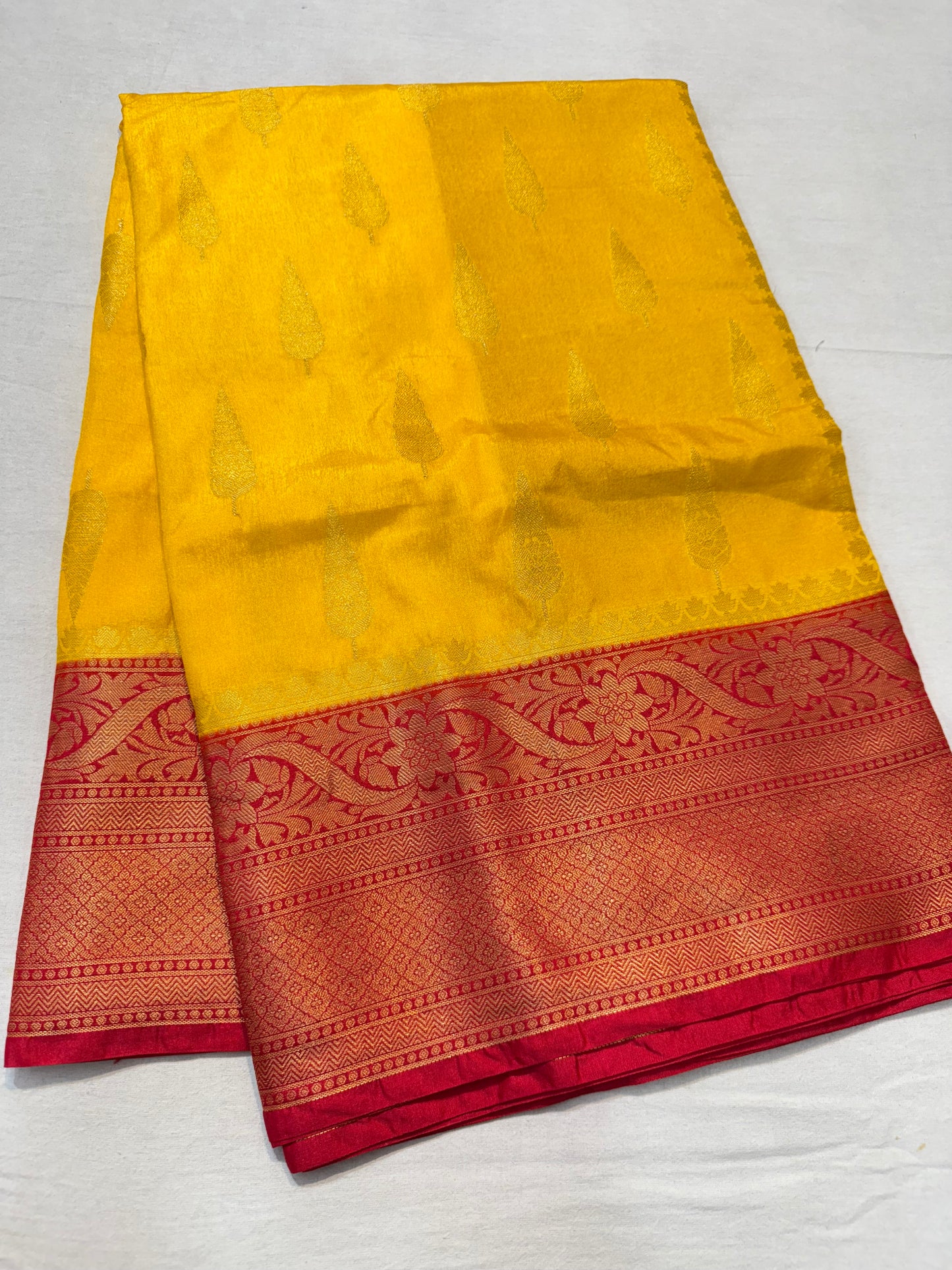 Mango red shade Dupion Silk Banarasi Saree