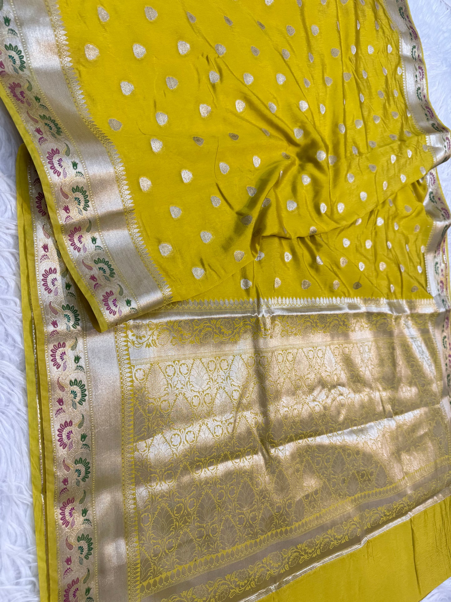 Mango shade Raw mango soft silk banarasi saree