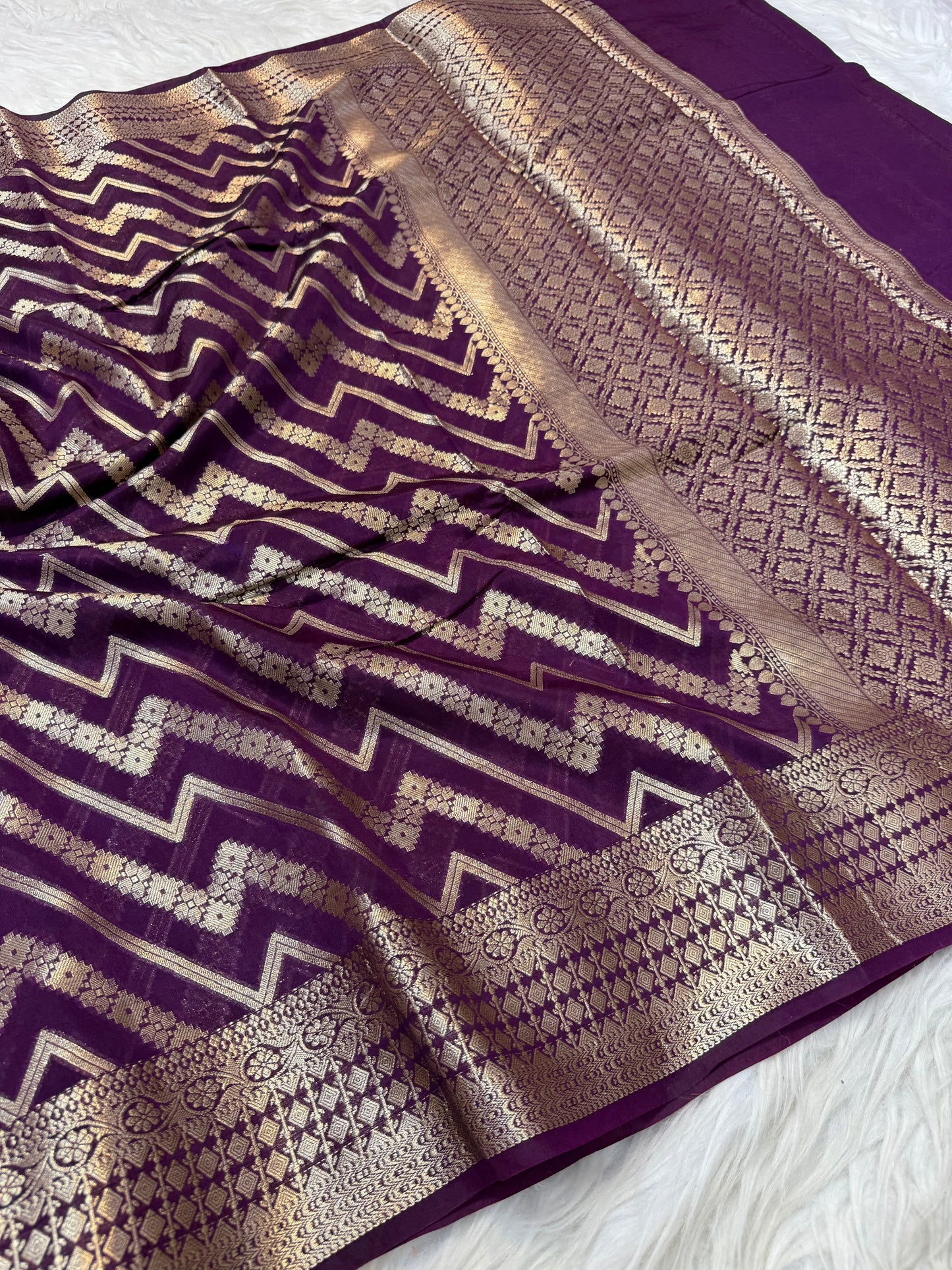 Magenta shade Raw mango soft silk banarasi saree