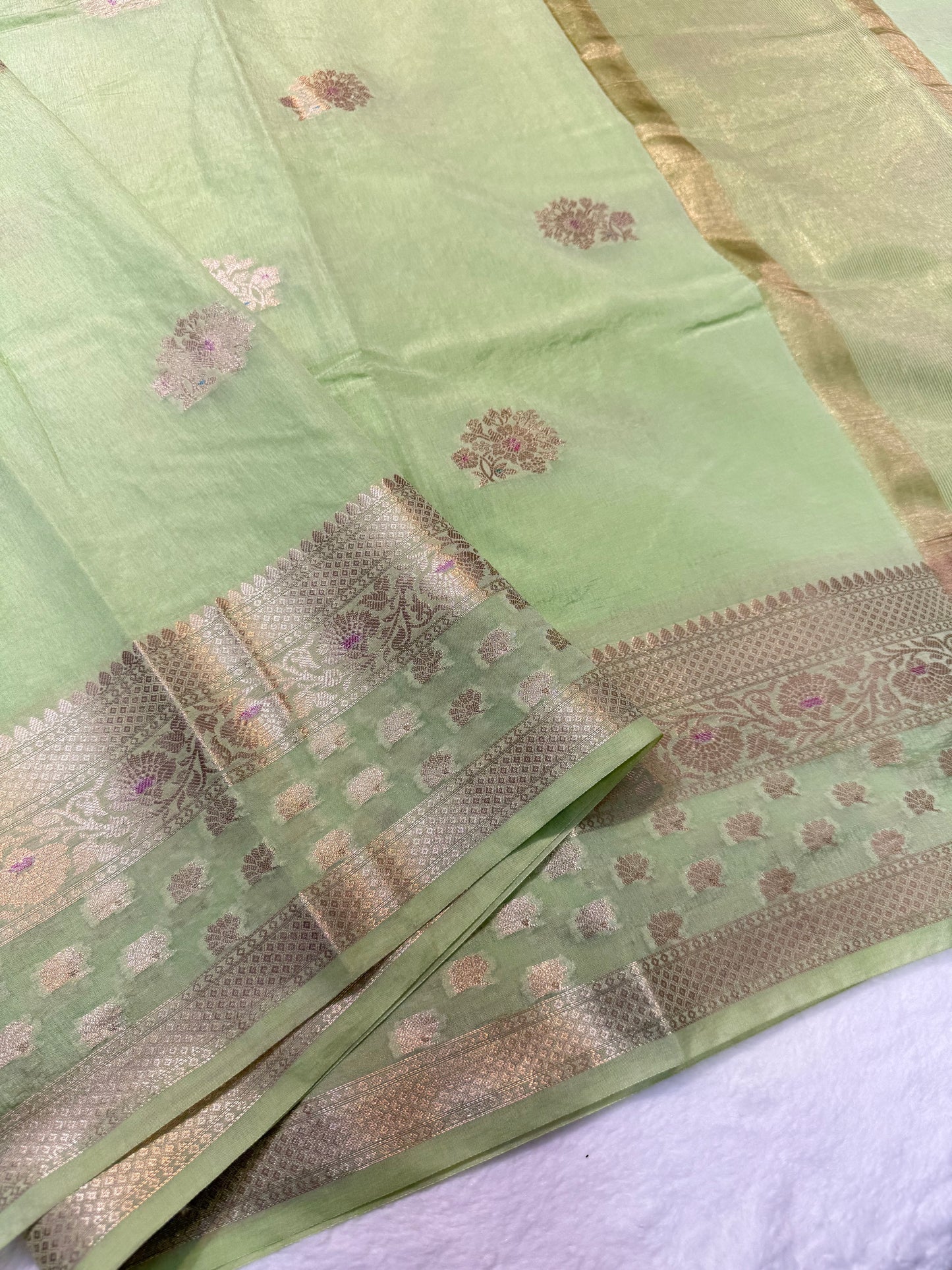 Pista green shade raw mango premium Banarasi saree
