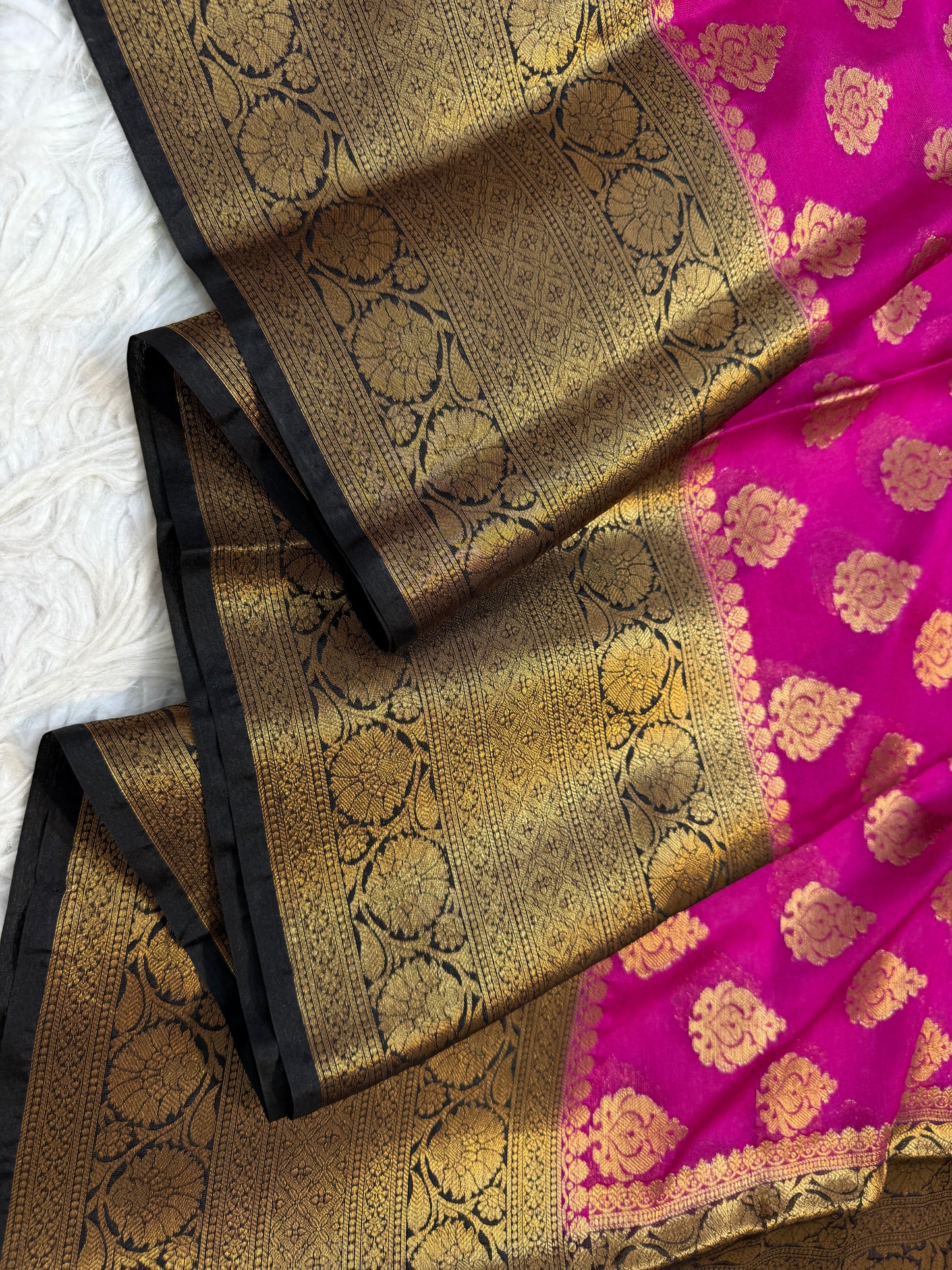 Royal pink black shade warm silk Banarasi saree