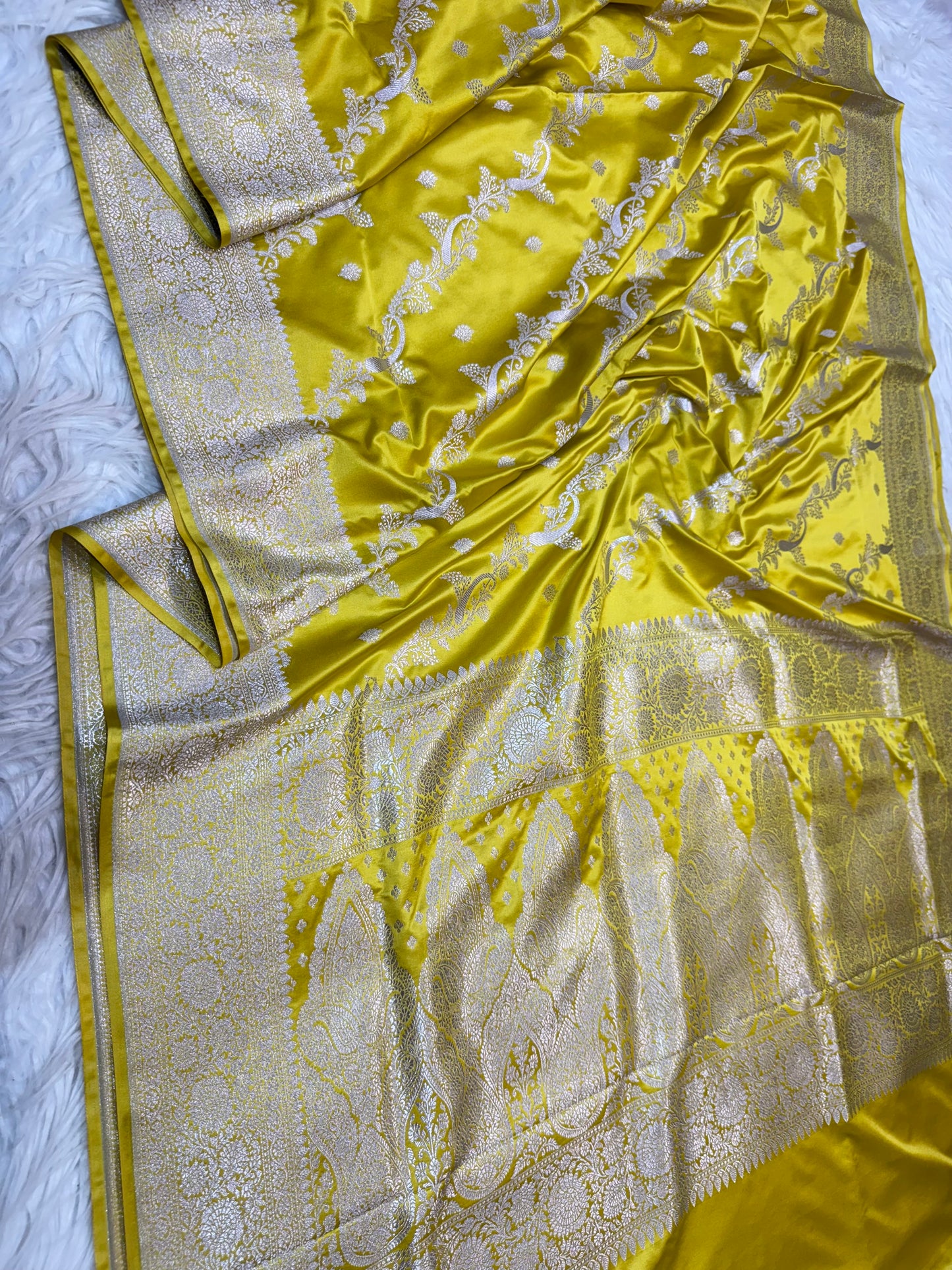 Mustard shade premium mashru katan Banarasi saree