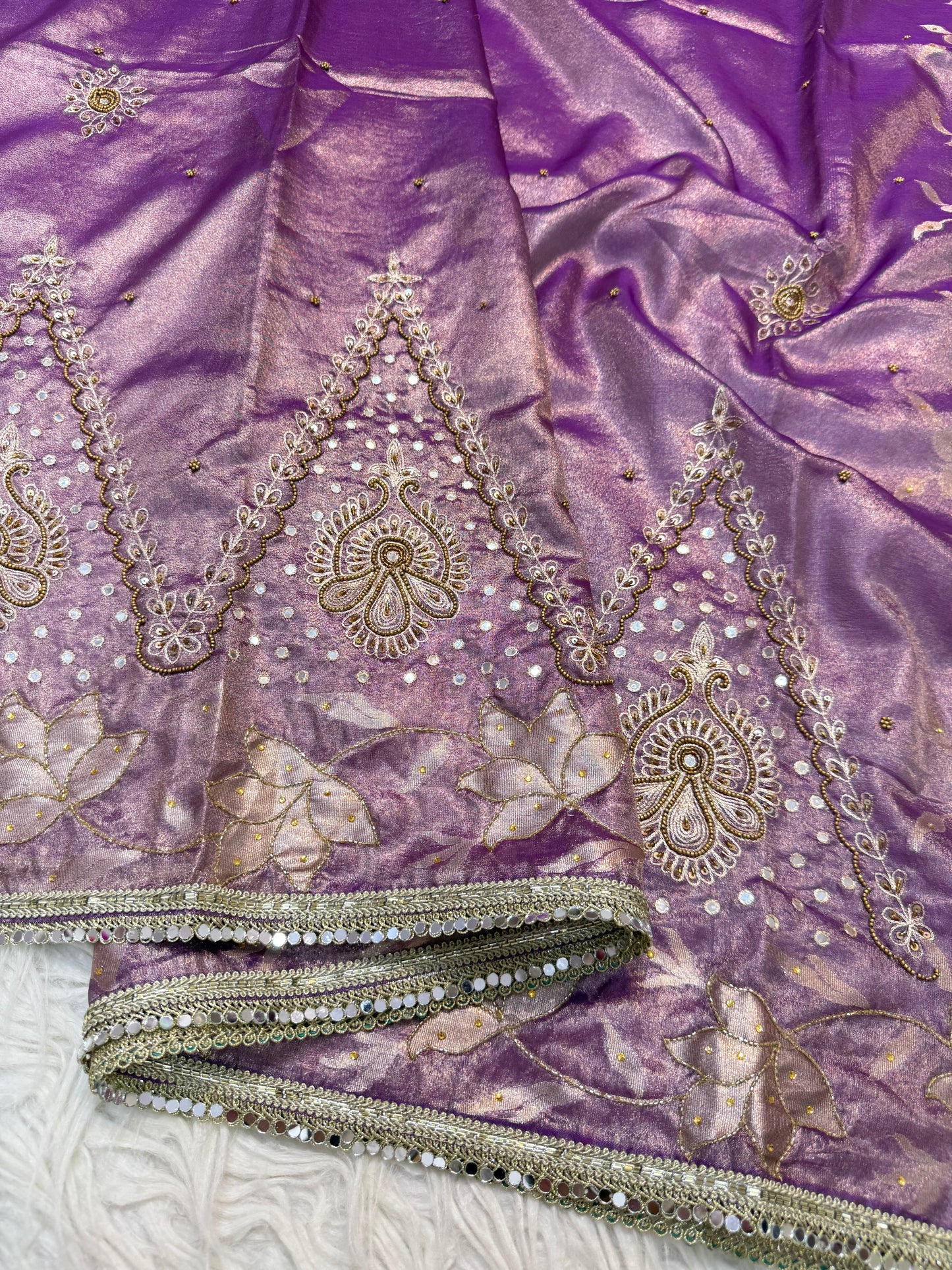 Purple shade tissue ari & zardosi work designer premium Banarasi saree
