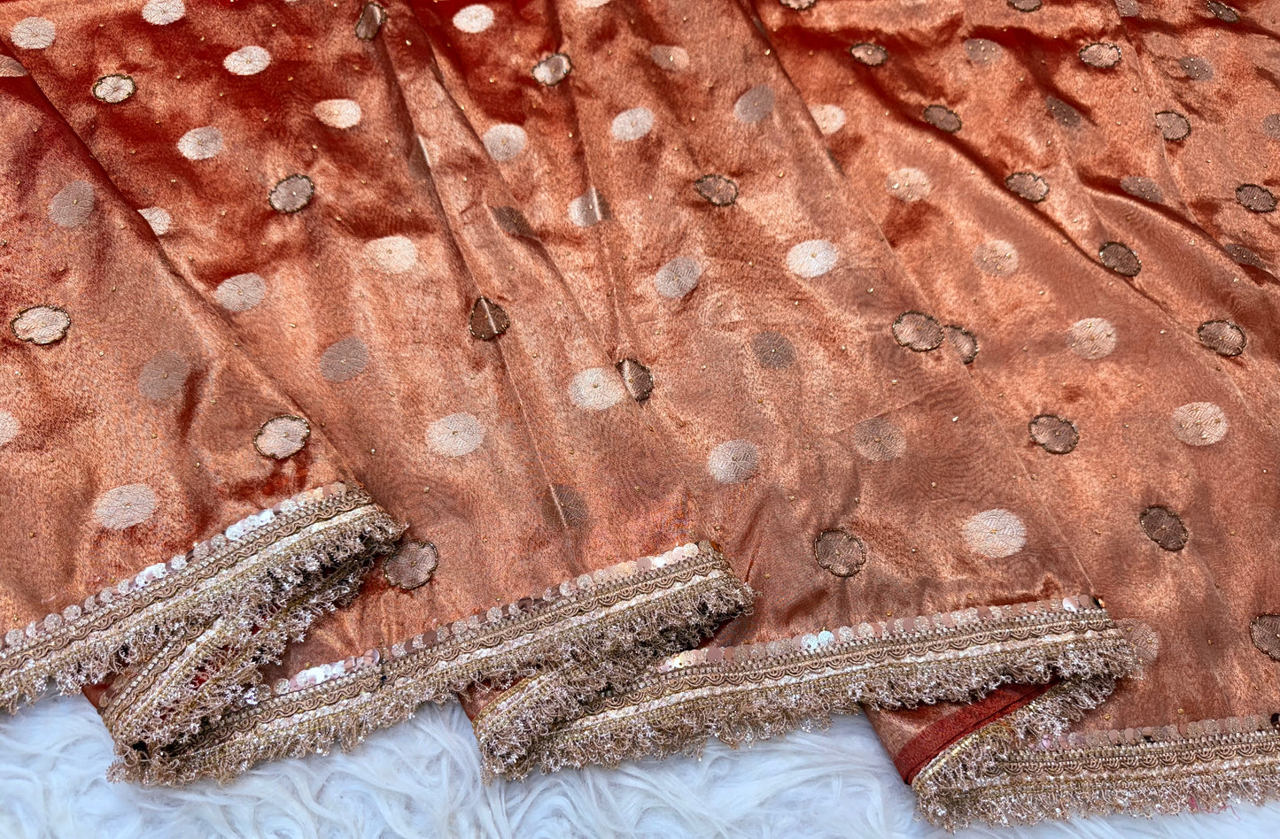 Rani shade tissue ari & zardosi work designer premium Banarasi saree