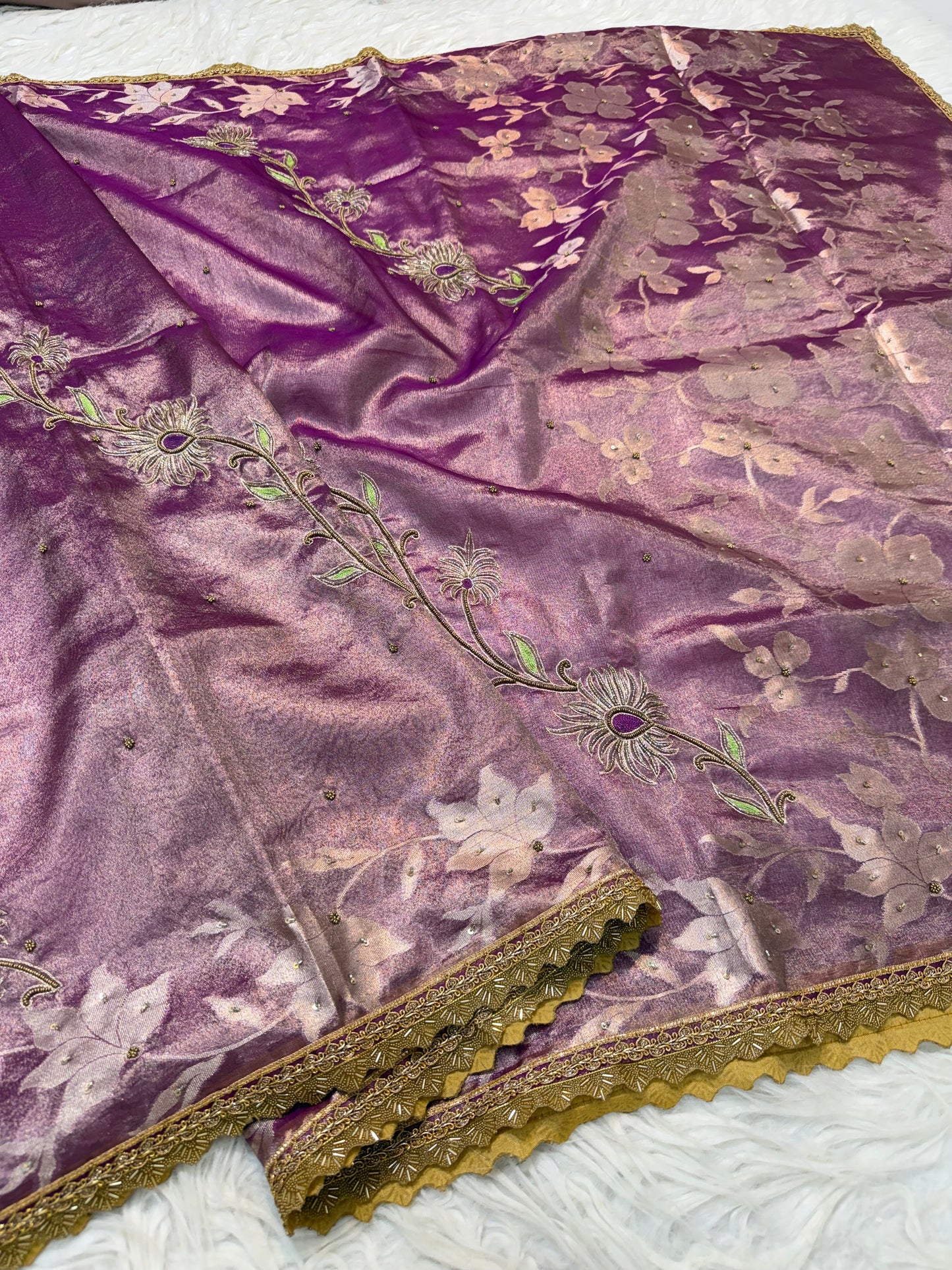 Magenta shade tissue ari & zardosi work designer premium Banarasi saree