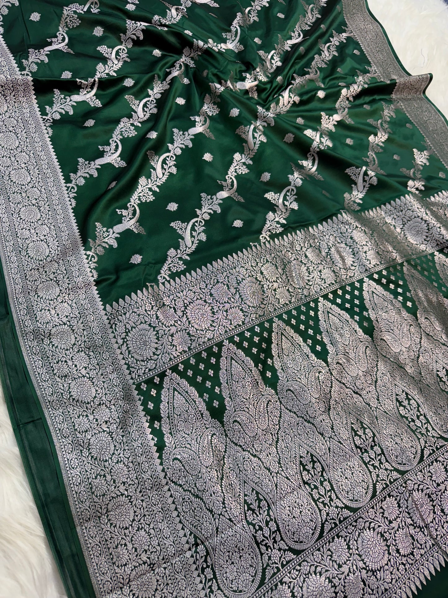 Bottle green premium mashru katan Banarasi saree