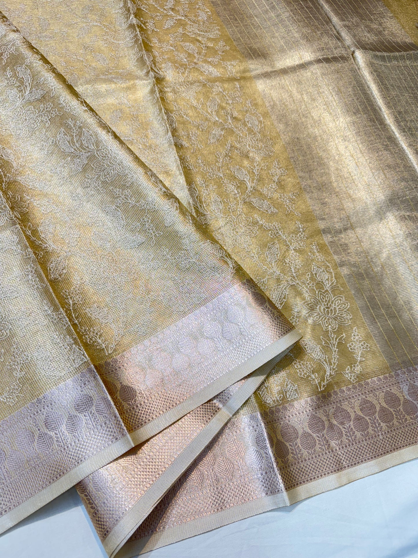 Gold shade tissue kota embroidery primum Banarasi saree