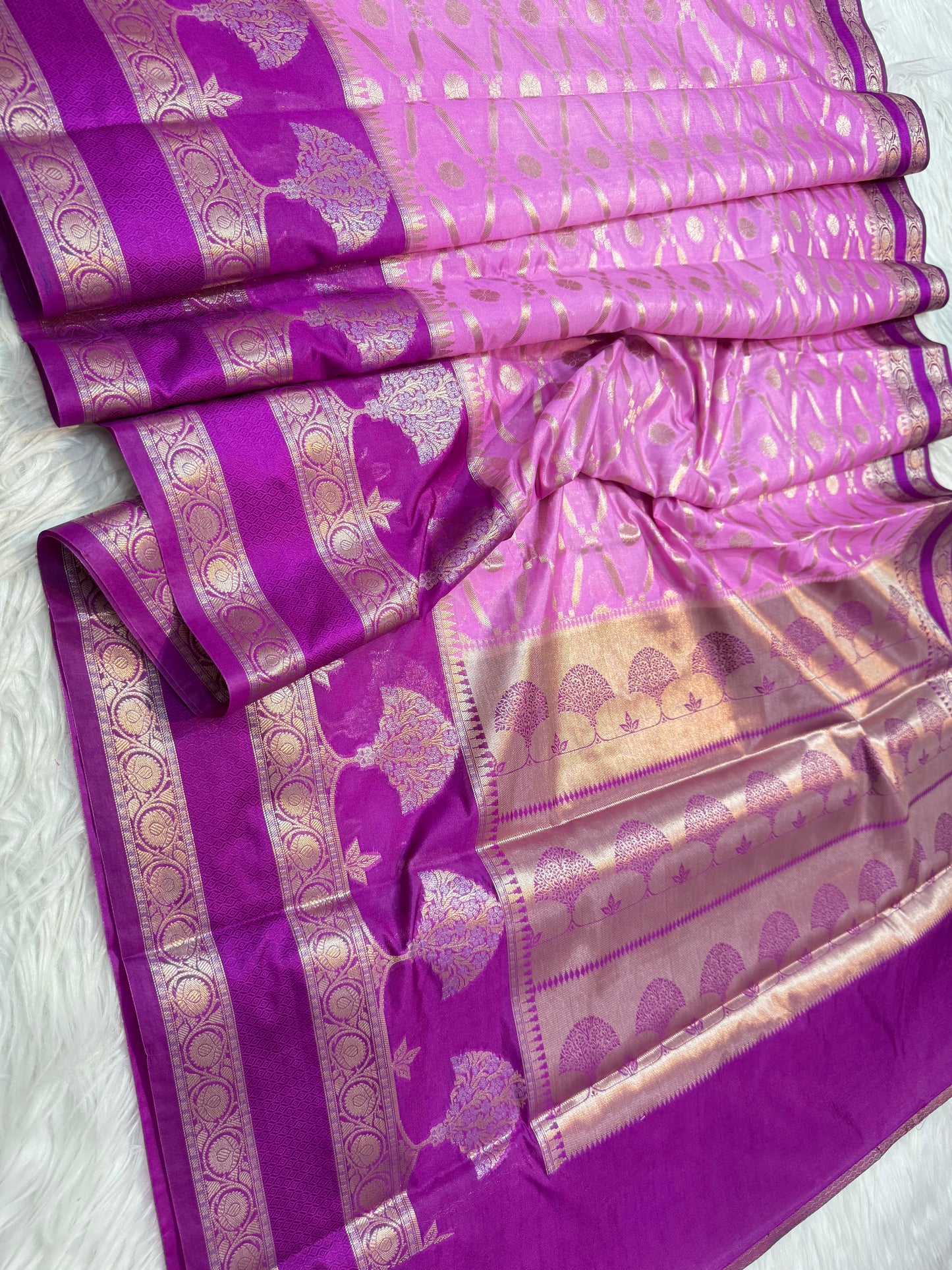 Pink & purple shade Chiniya Silk premium Banarasi Saree