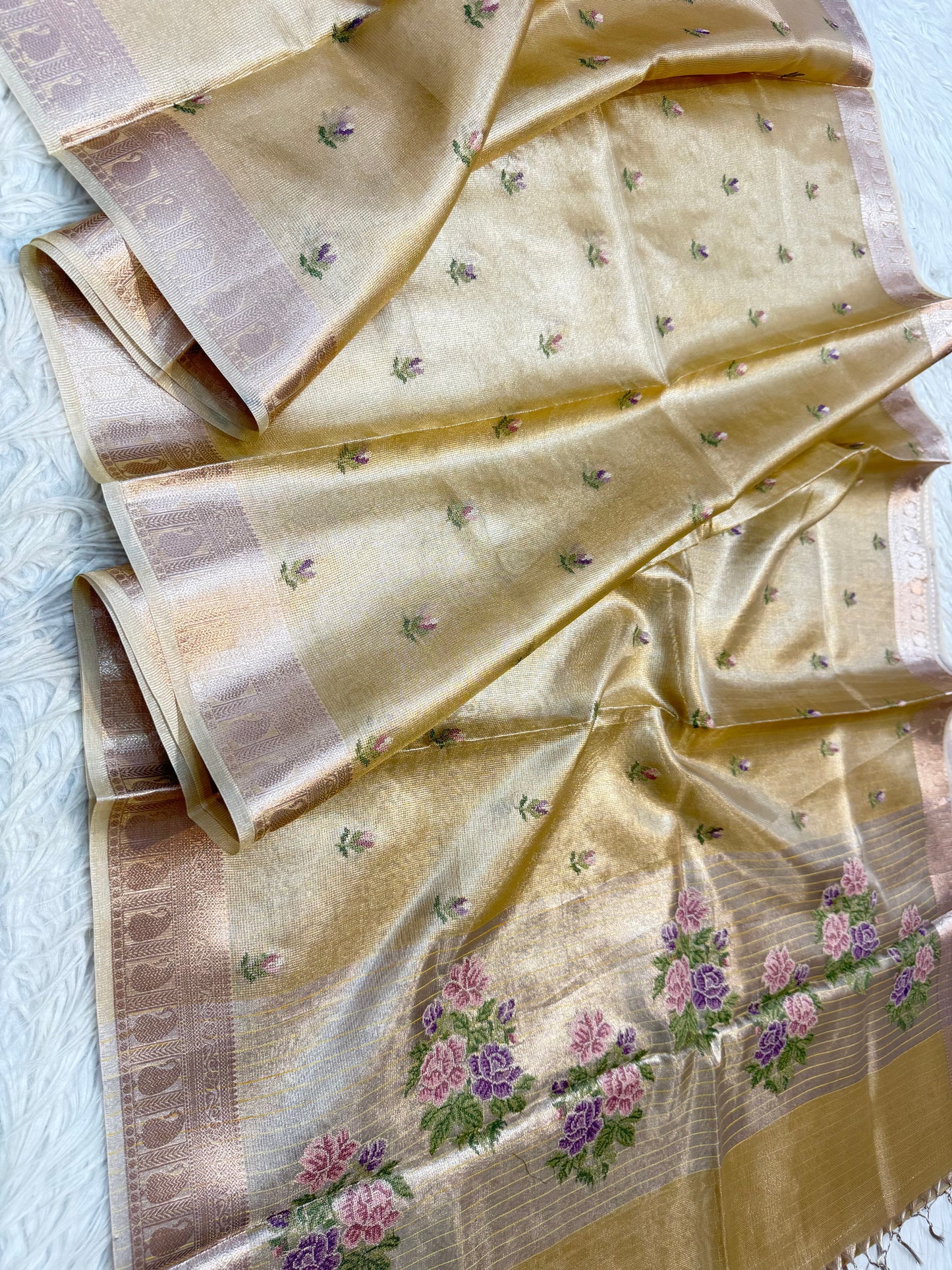 Gold shade tissue kota embroidery primum Banarasi saree