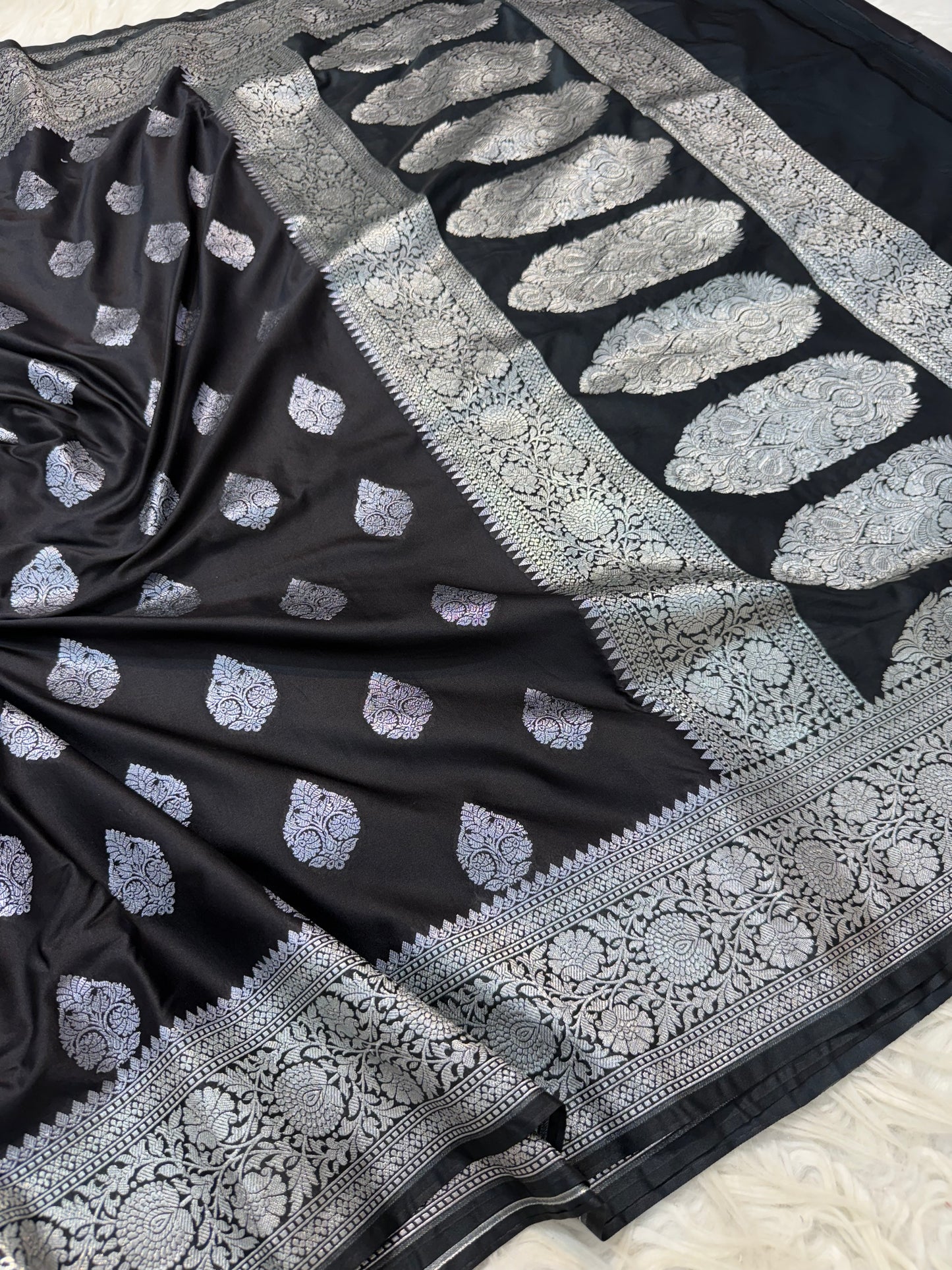 black shade premium mashru katan Banarasi saree