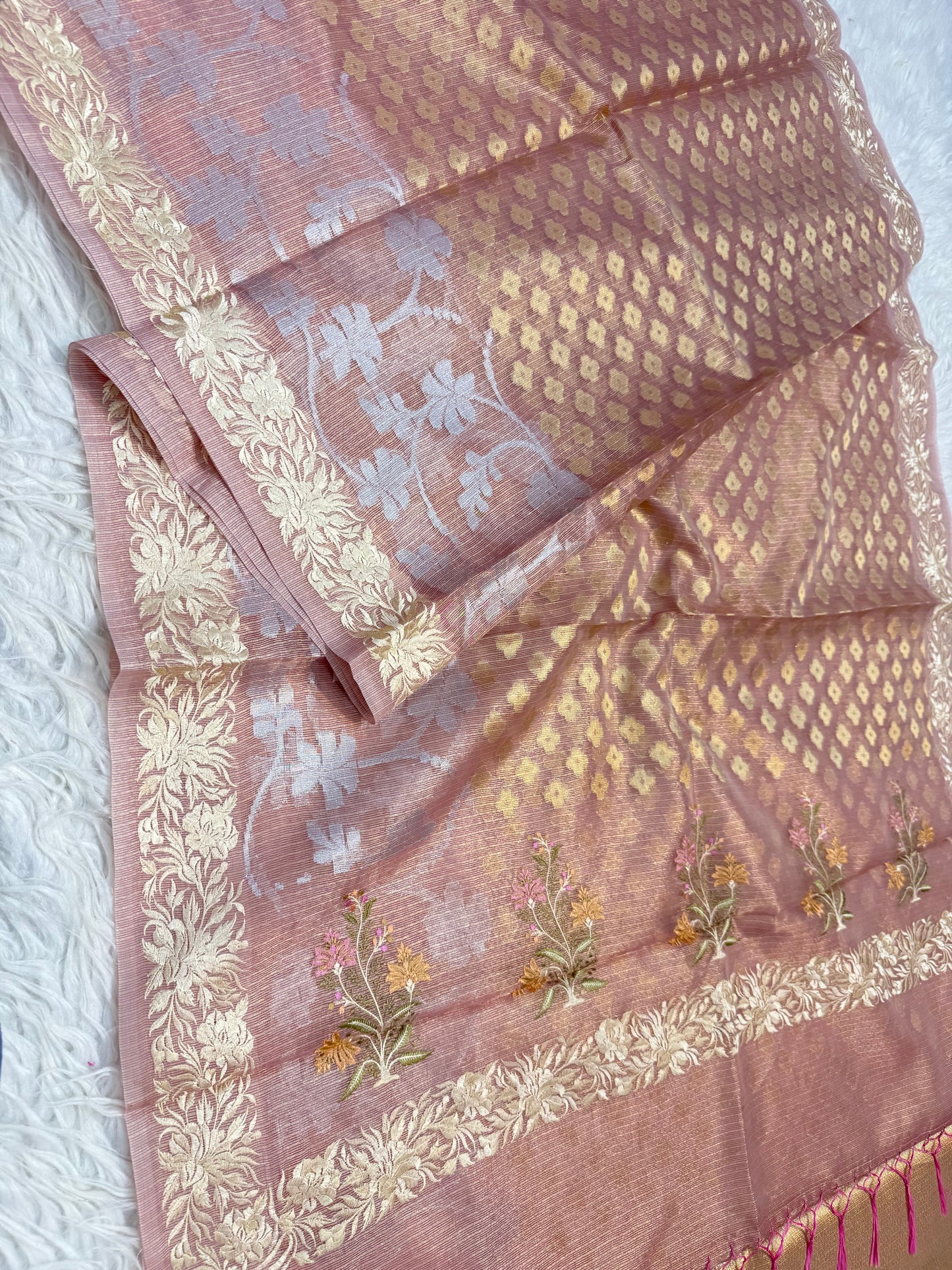 Peach shade tissue kota embroidery primum Banarasi saree