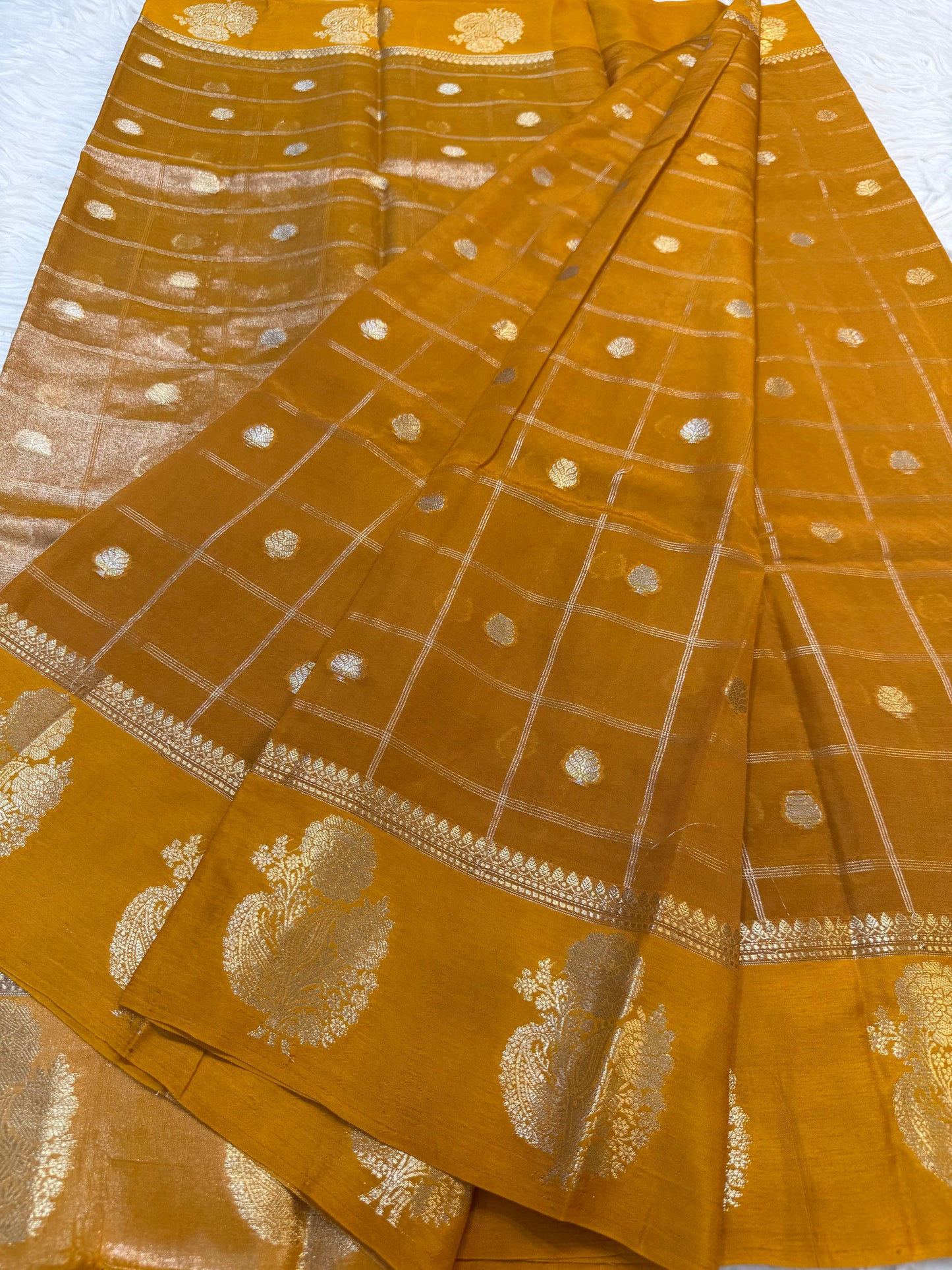 Gold shade Raw mango soft silk banarasi saree