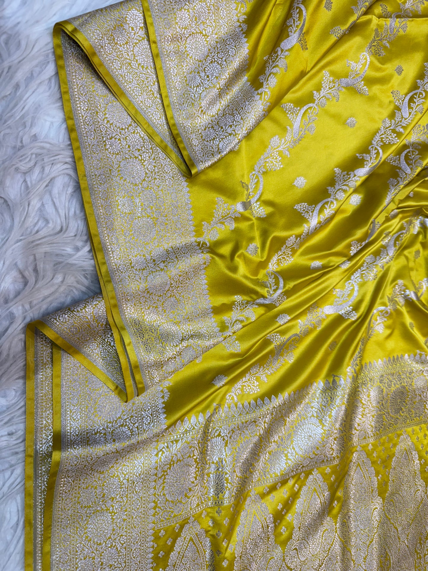 Mustard shade premium mashru katan Banarasi saree