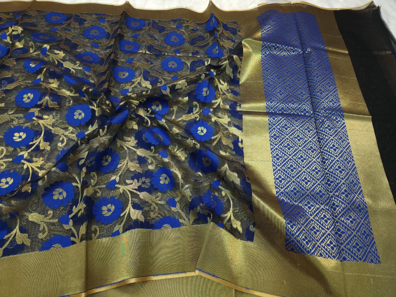 Multicolour shade supernet silk premium Banarasi saree