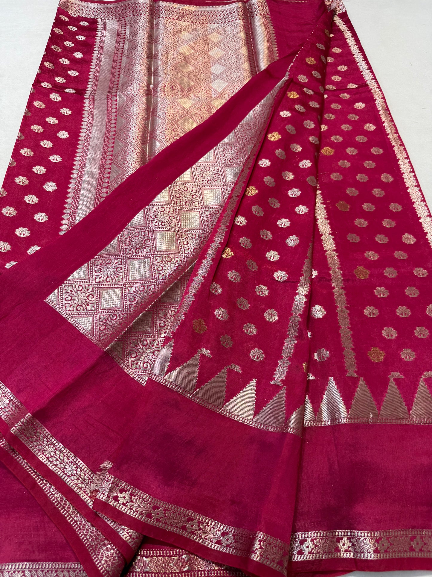 Maharani shade Raw mango soft silk banarasi saree