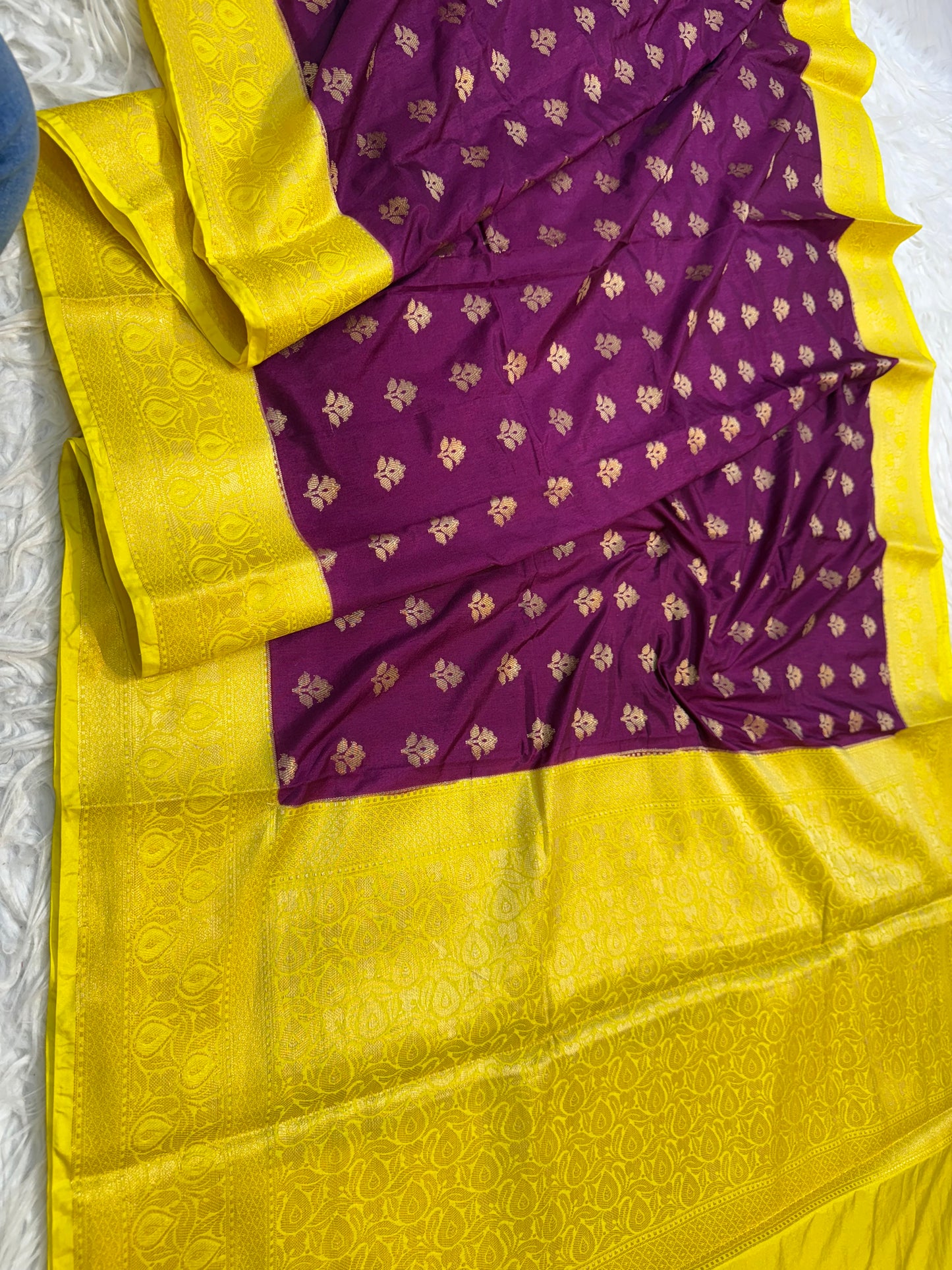 Magenta yellow shade Dupion Silk premium Banarasi Saree