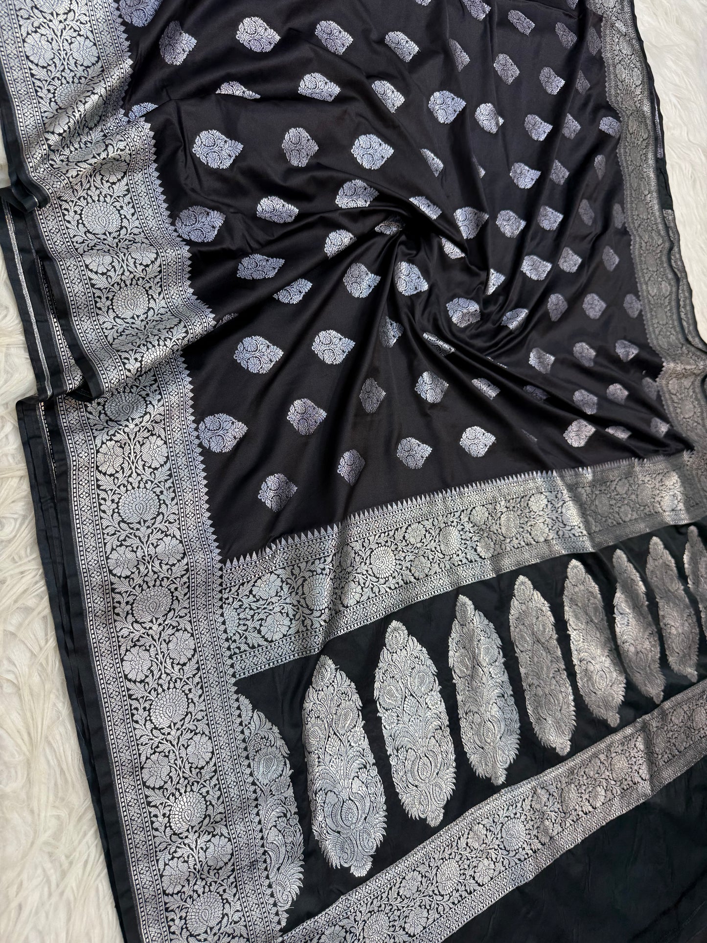 black shade premium mashru katan Banarasi saree