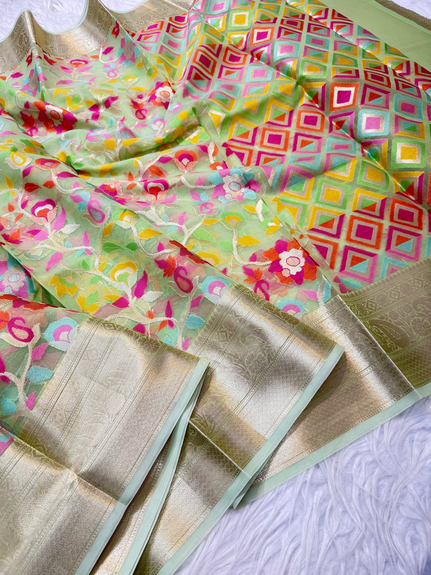 Banarasi kora organza tilfi saree