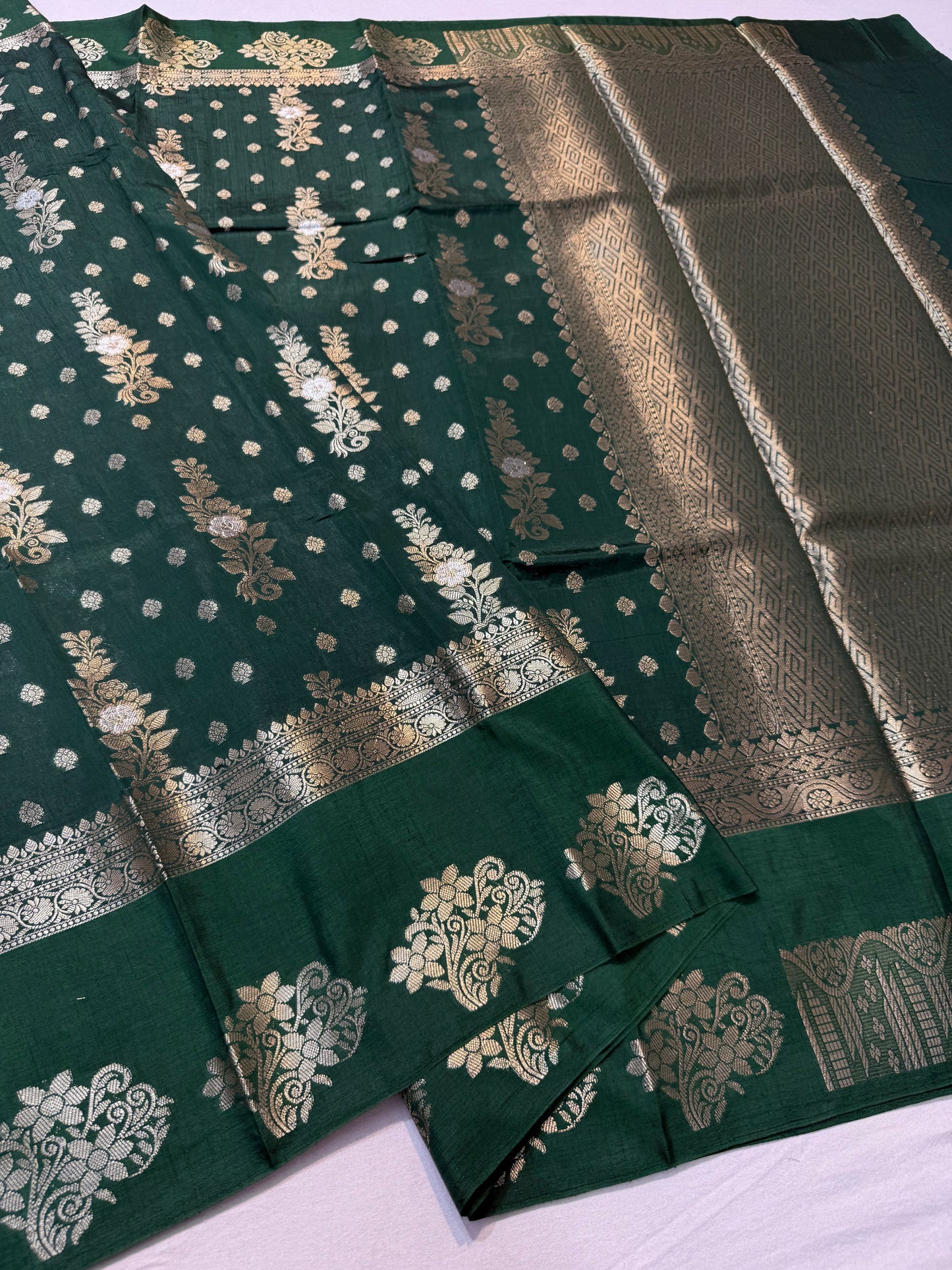 Bottle green shade Raw mango soft silk banarasi saree
