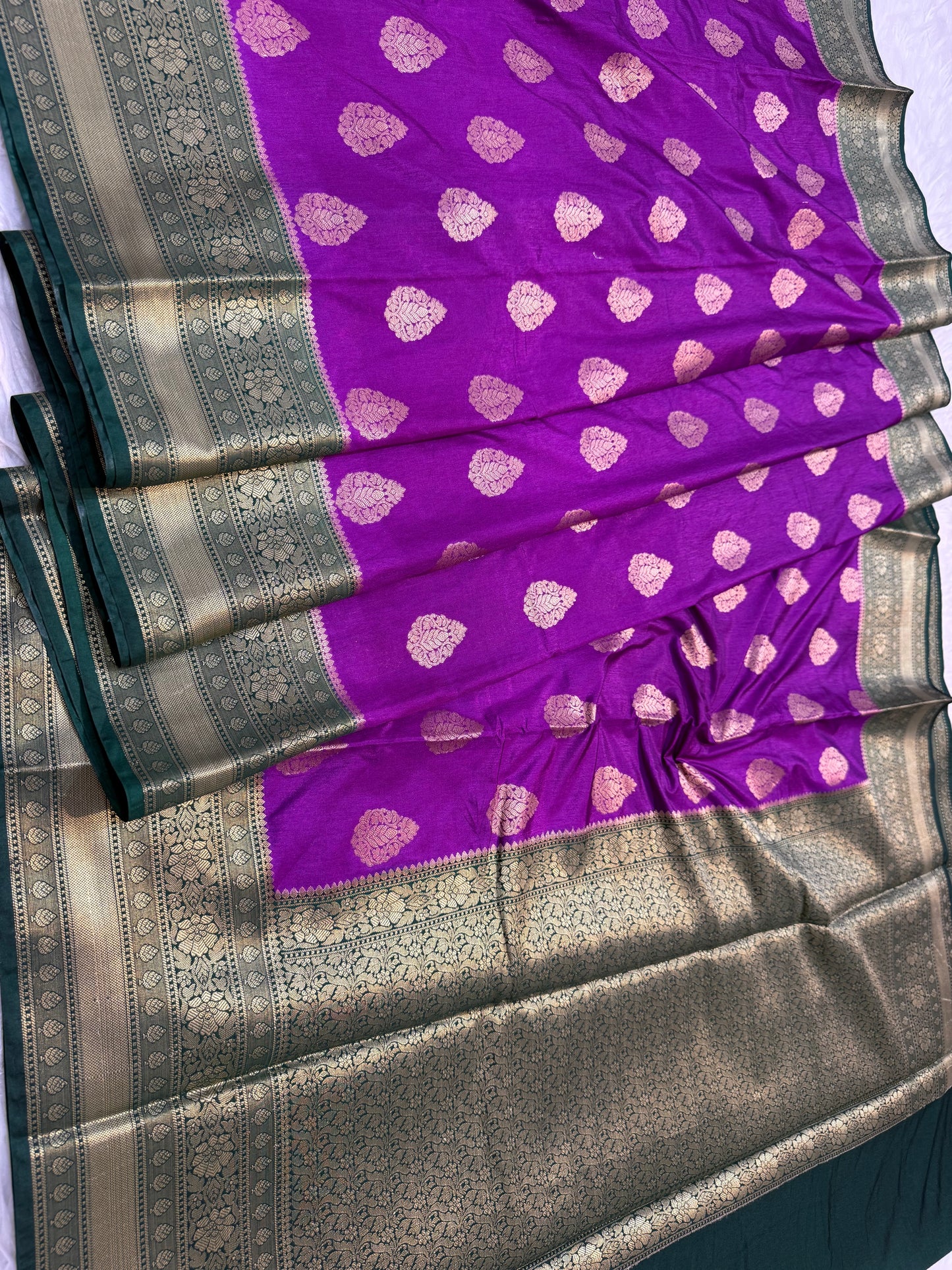 magenta bottel green shade Dupion Silk premium Banarasi Saree
