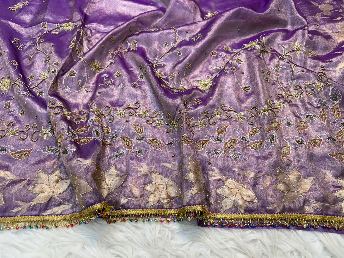 Magenta shade tissue ari & zardosi work designer premium Banarasi saree