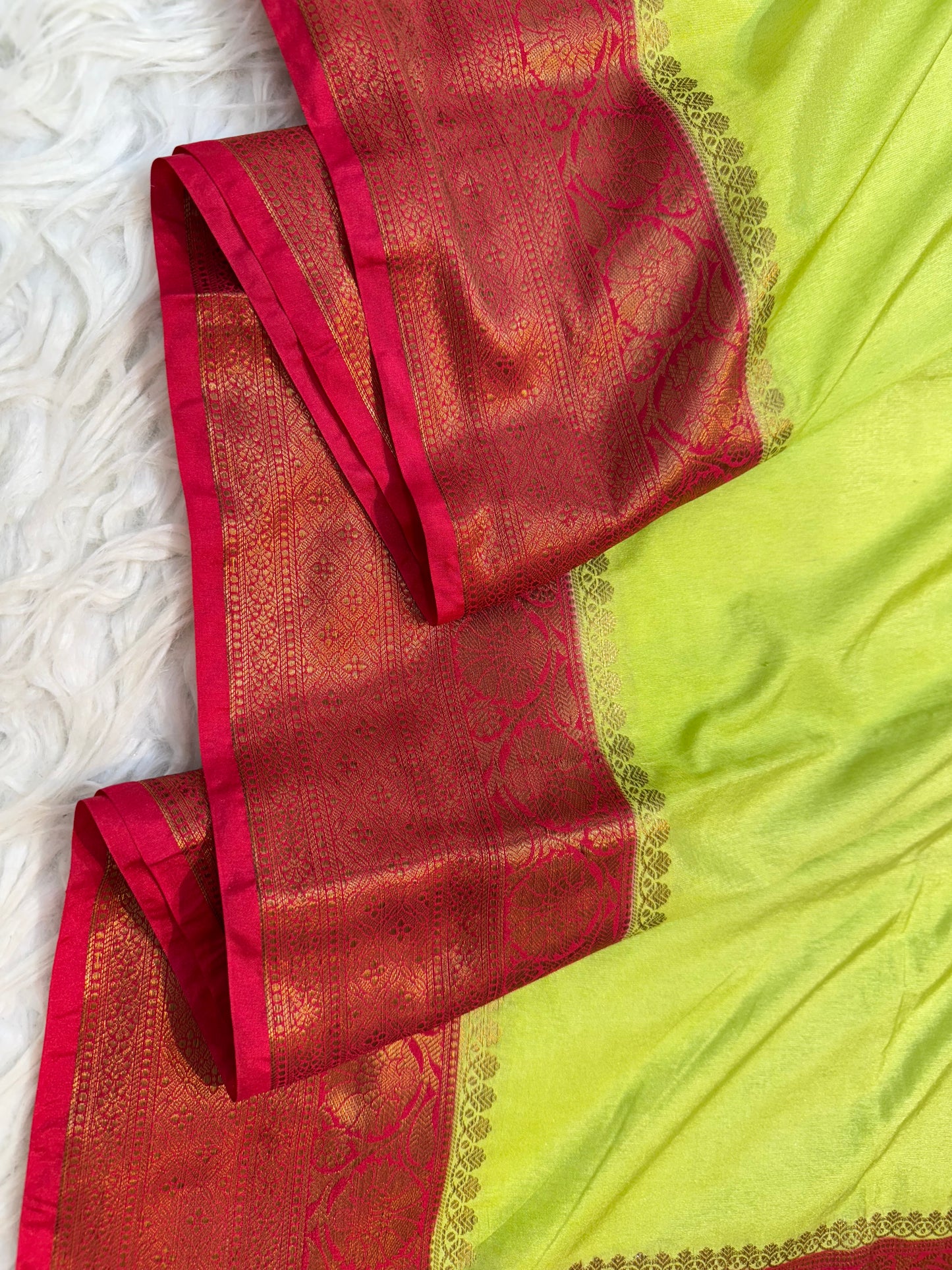 Pista green red shade Dupion silk premium Banarasi saree
