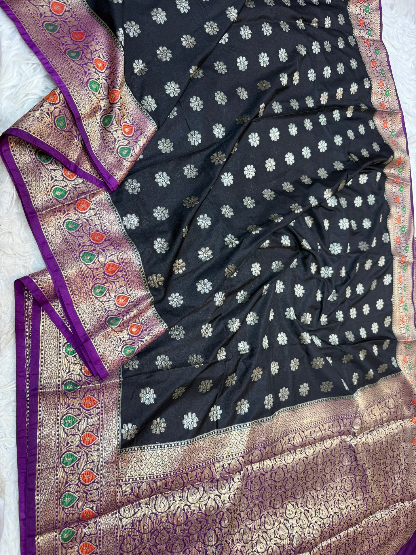 Black & magenta shade Dupion Silk premium Banarasi Saree
