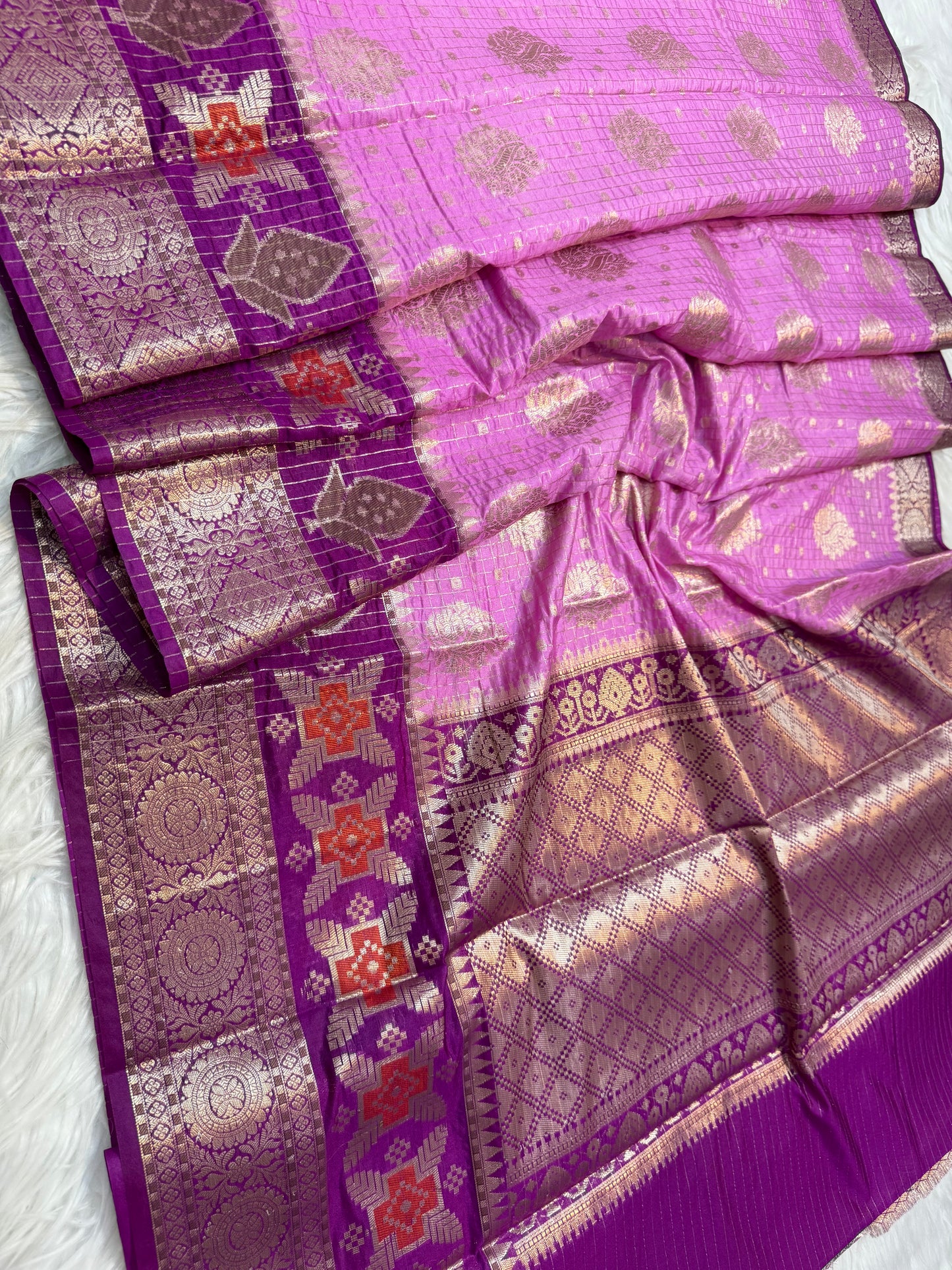 Pink & magenta Chiniya Silk premium Banarasi Saree