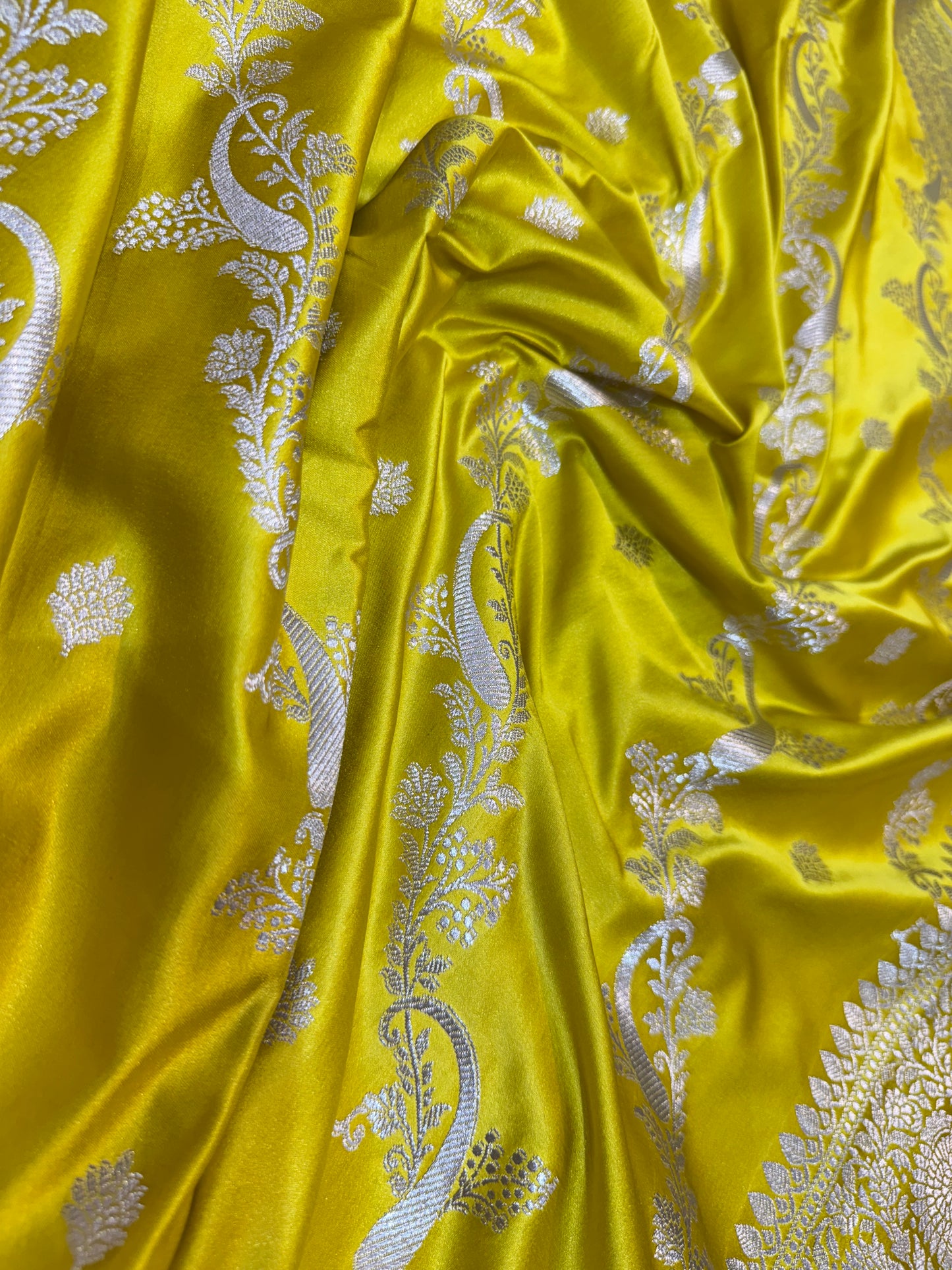 Mustard shade premium mashru katan Banarasi saree