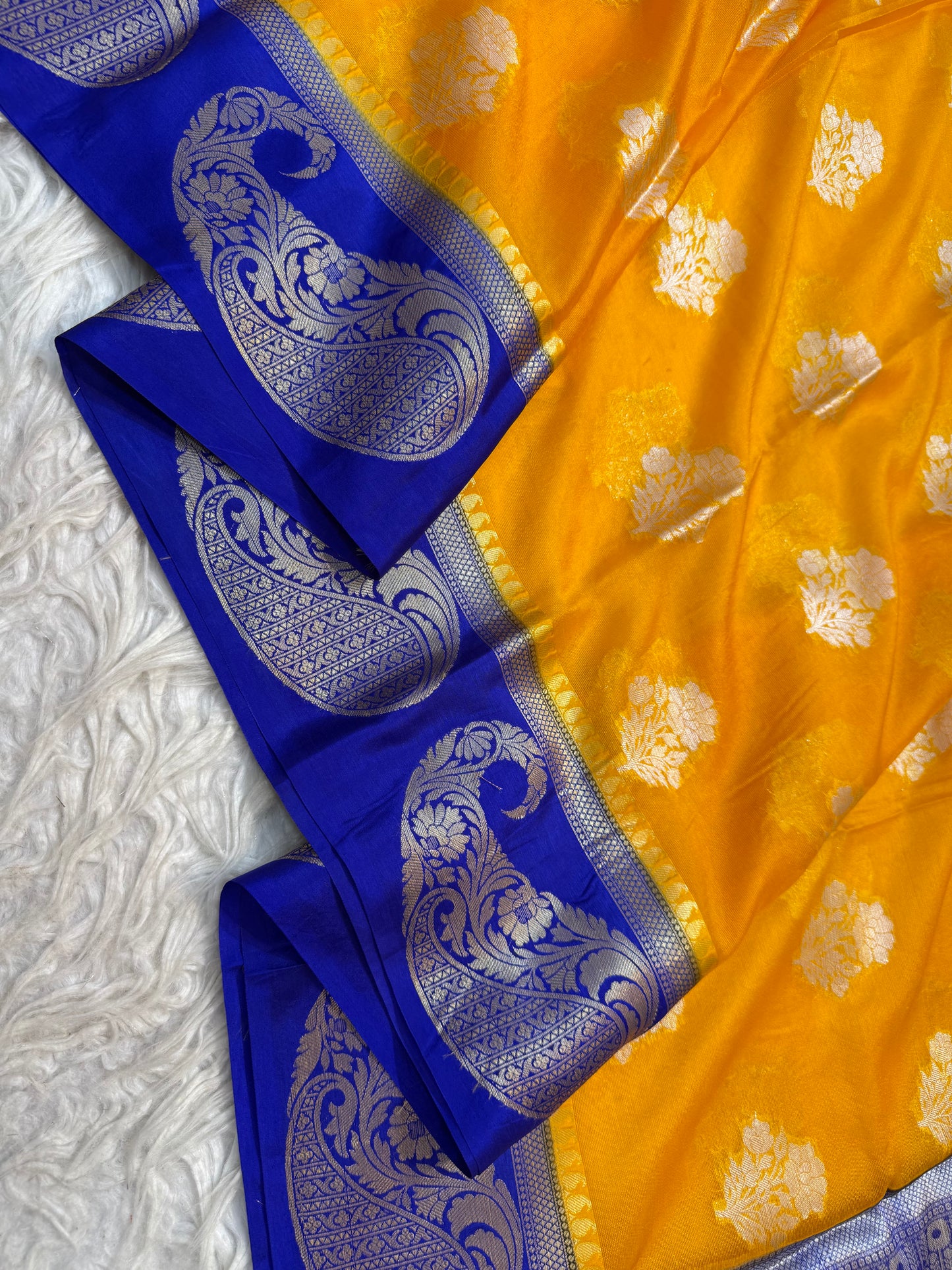 Mango blue warm silk premium Banarasi saree