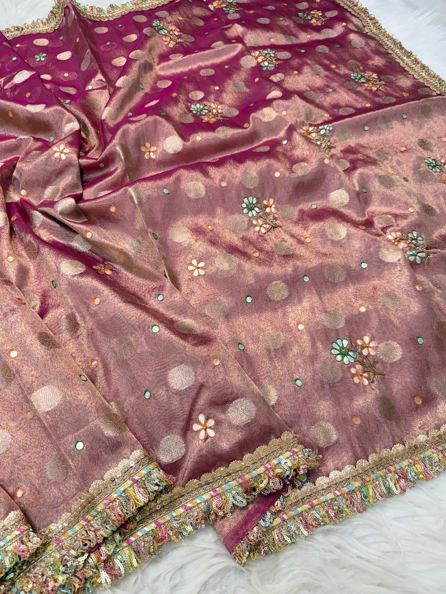 Magenta shade tissue ari & zardosi work designer premium Banarasi saree
