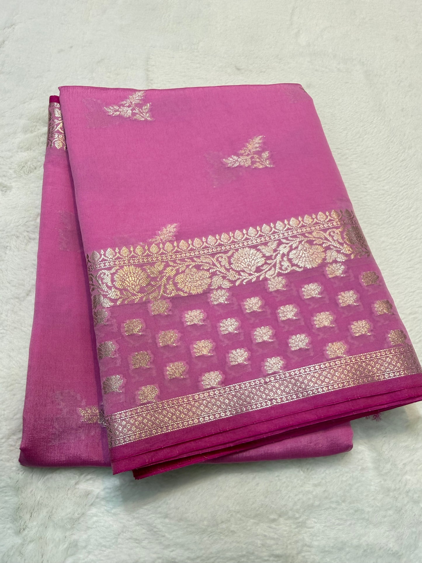 Royal pink shade raw mango premium Banarasi saree