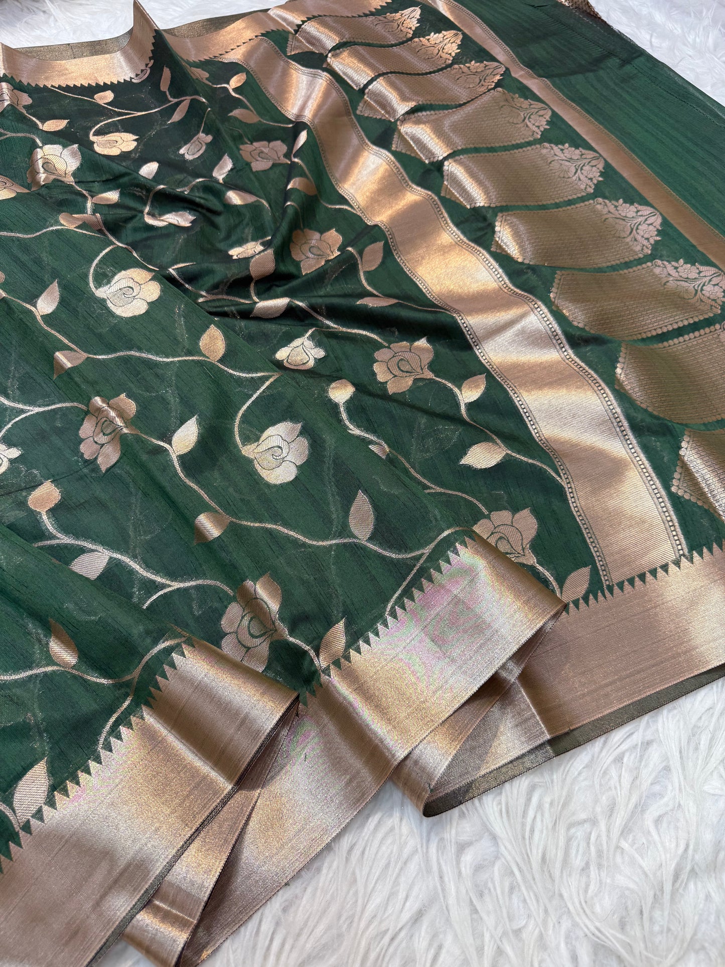 Banarasi semi tusar silk saree