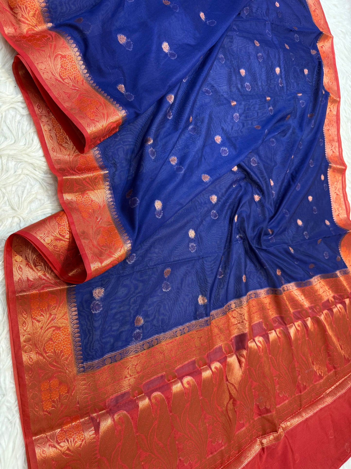 navy red shade georgatte Banarasi saree