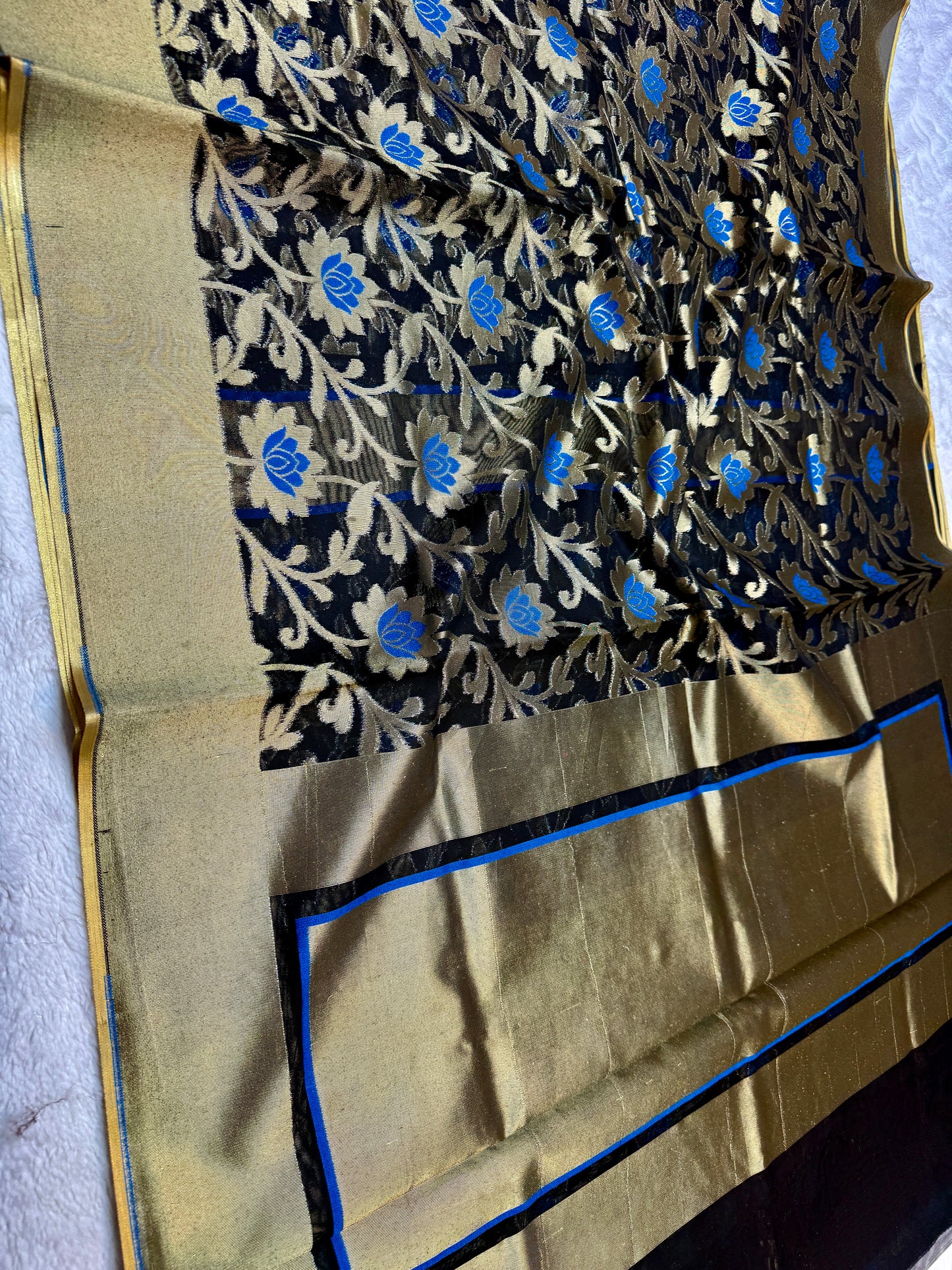 Multicolour shade supernet silk premium Banarasi saree