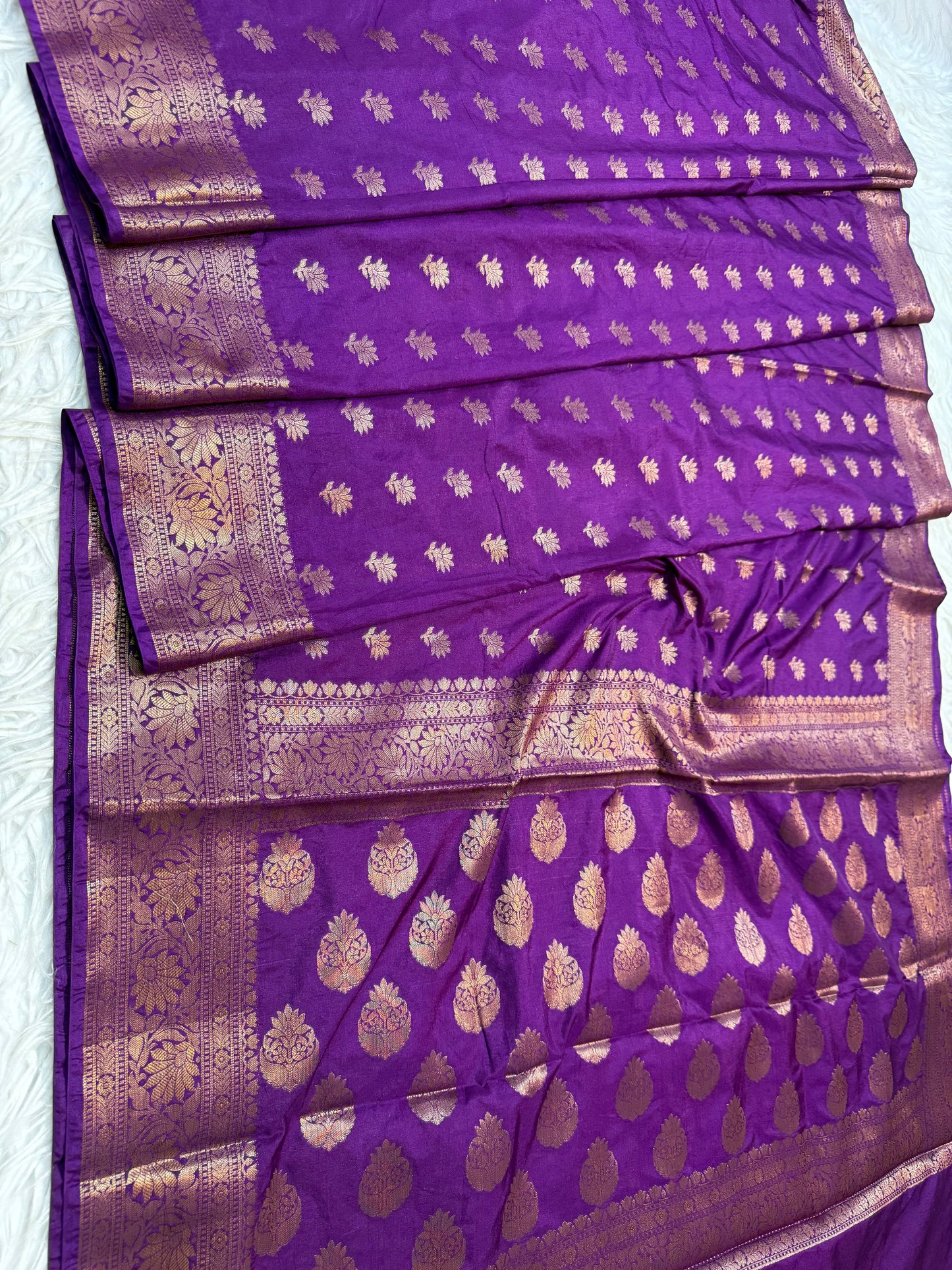 Magenta shade Dupion Silk premium Banarasi Saree