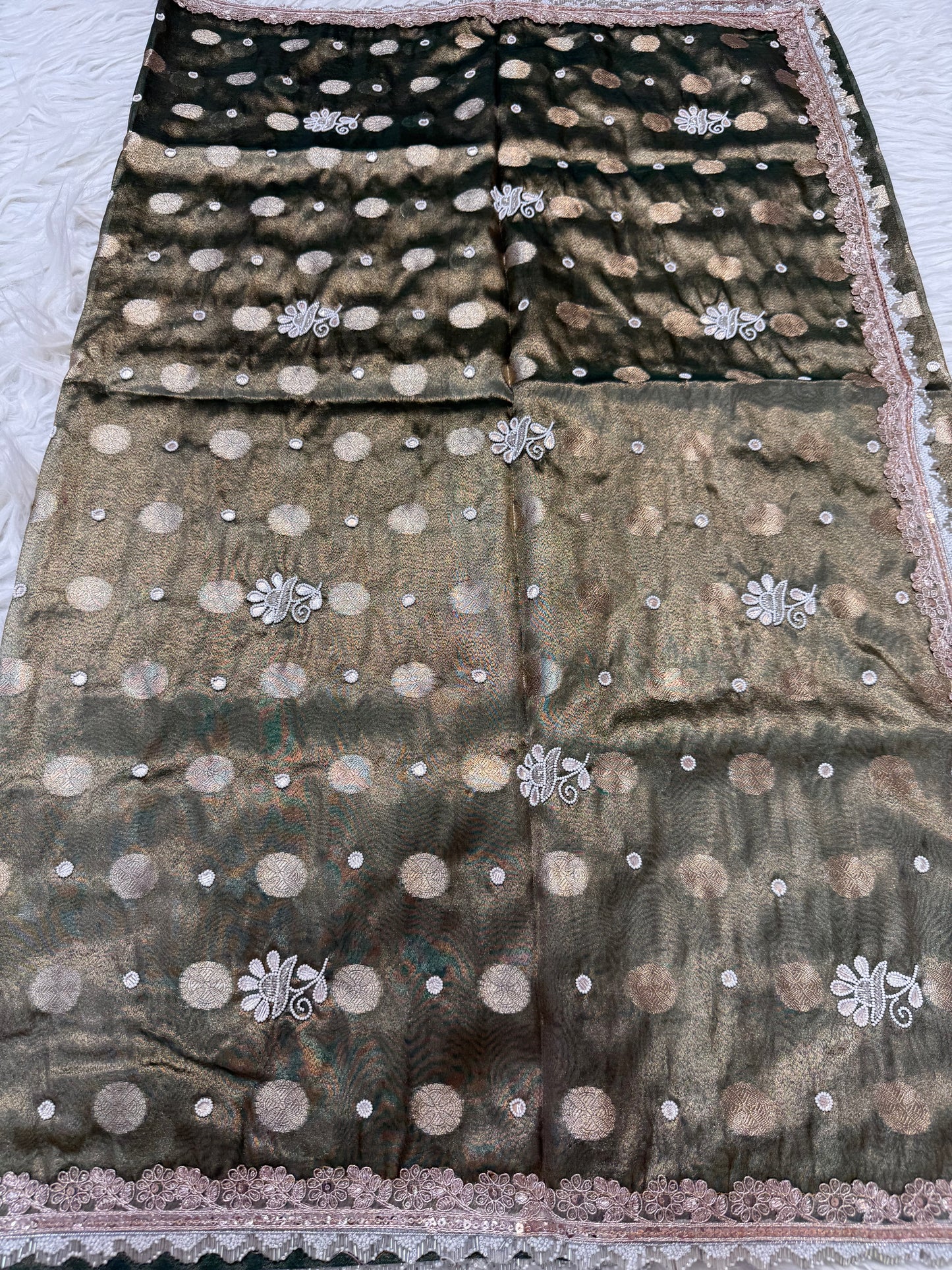 Bottle green shade tissue ari & zardosi work designer premium Banarasi saree