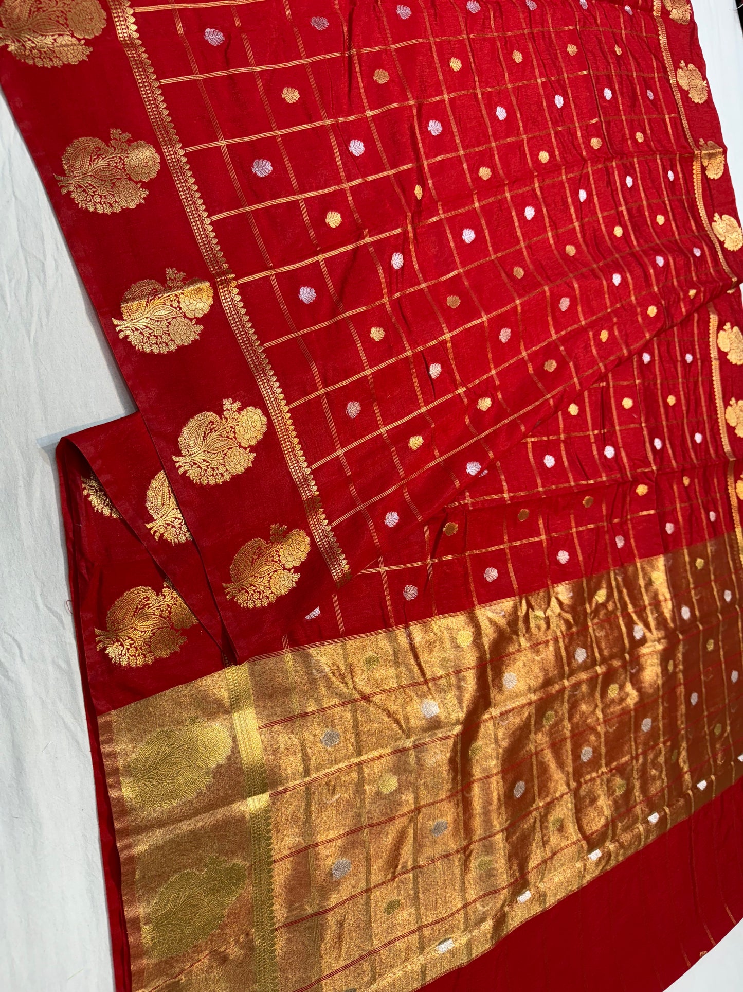 Red shade Raw mango soft silk banarasi saree