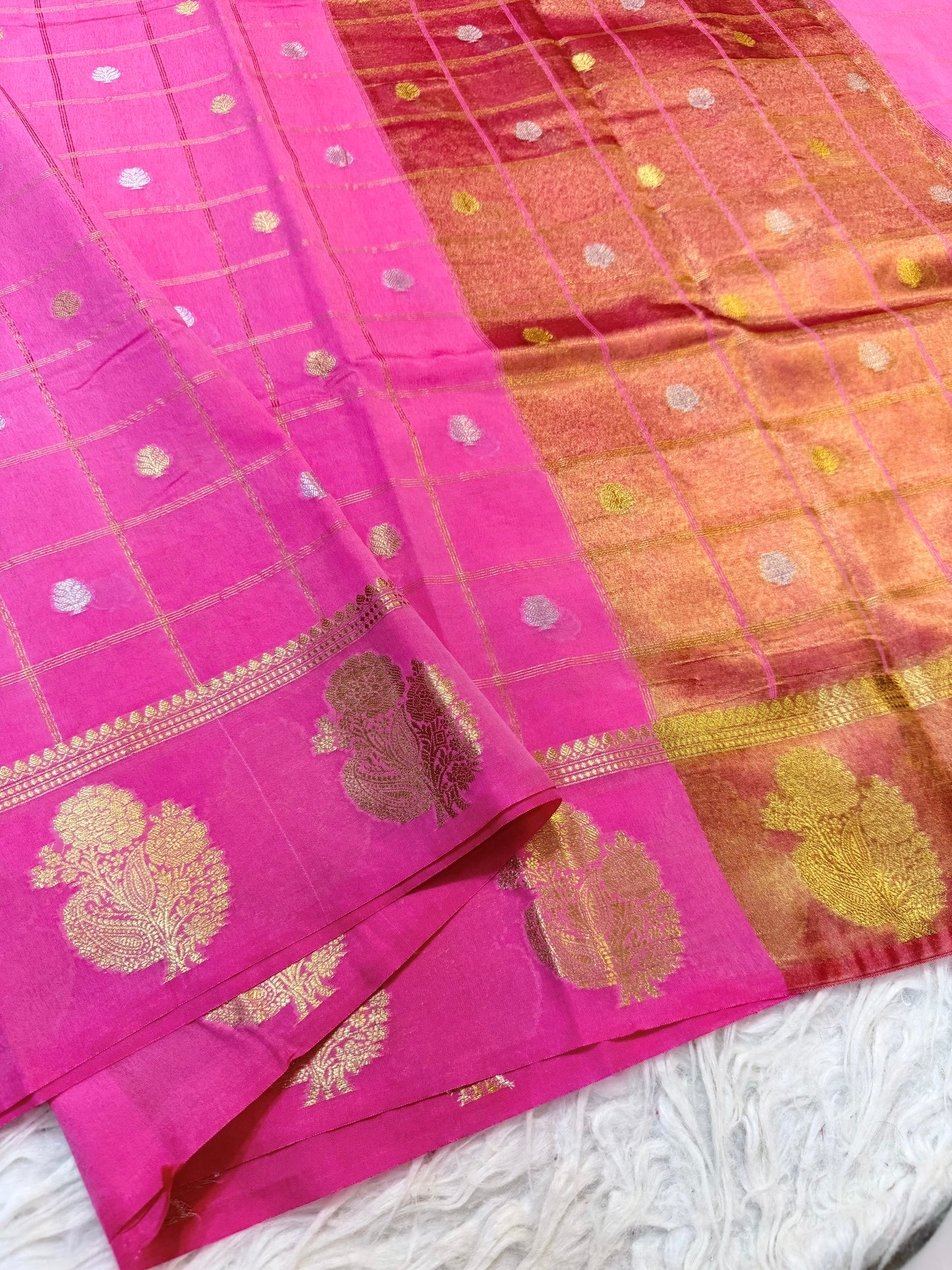 Royal pink shade Raw mango soft silk banarasi saree