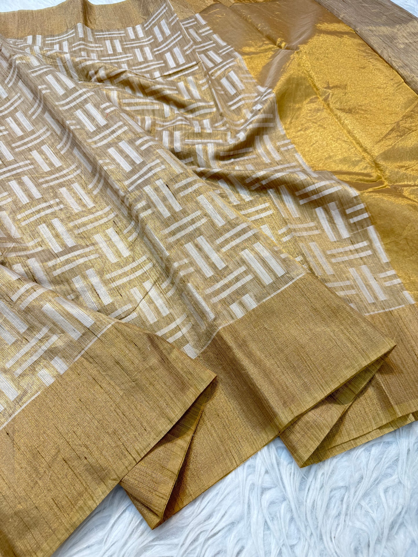 Banarasi semi tusar jute saree