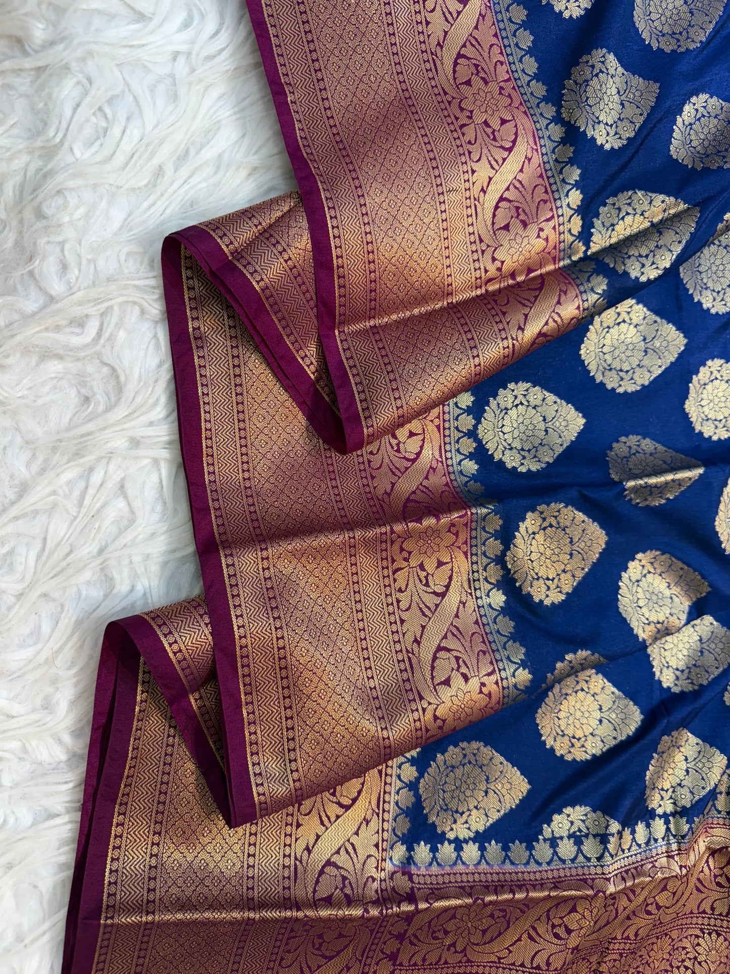 Nevy & maroon shade Dupion Silk Banarasi Saree