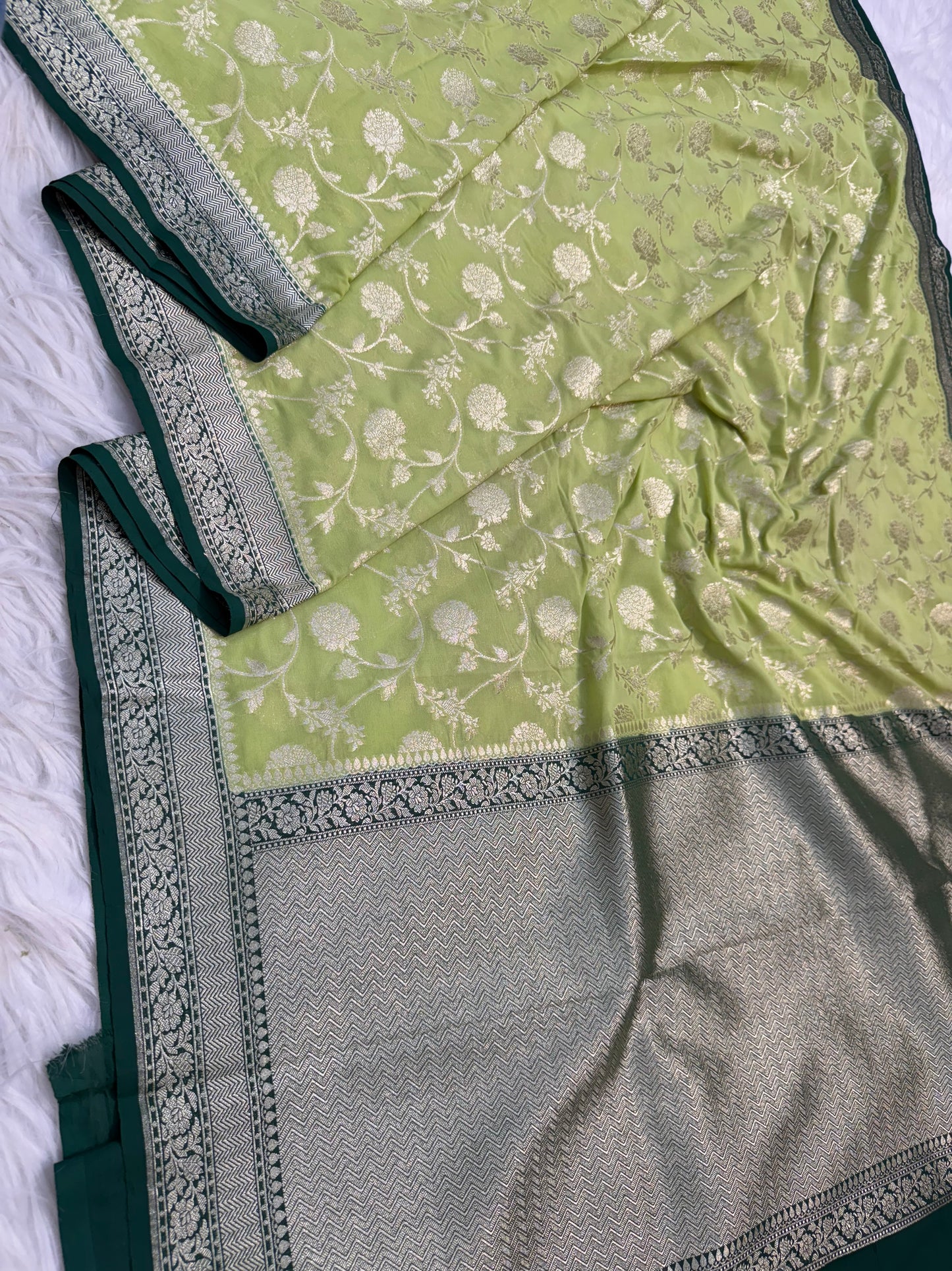 Pista green bottle green shade khaddi georgatte premium Banarasi saree