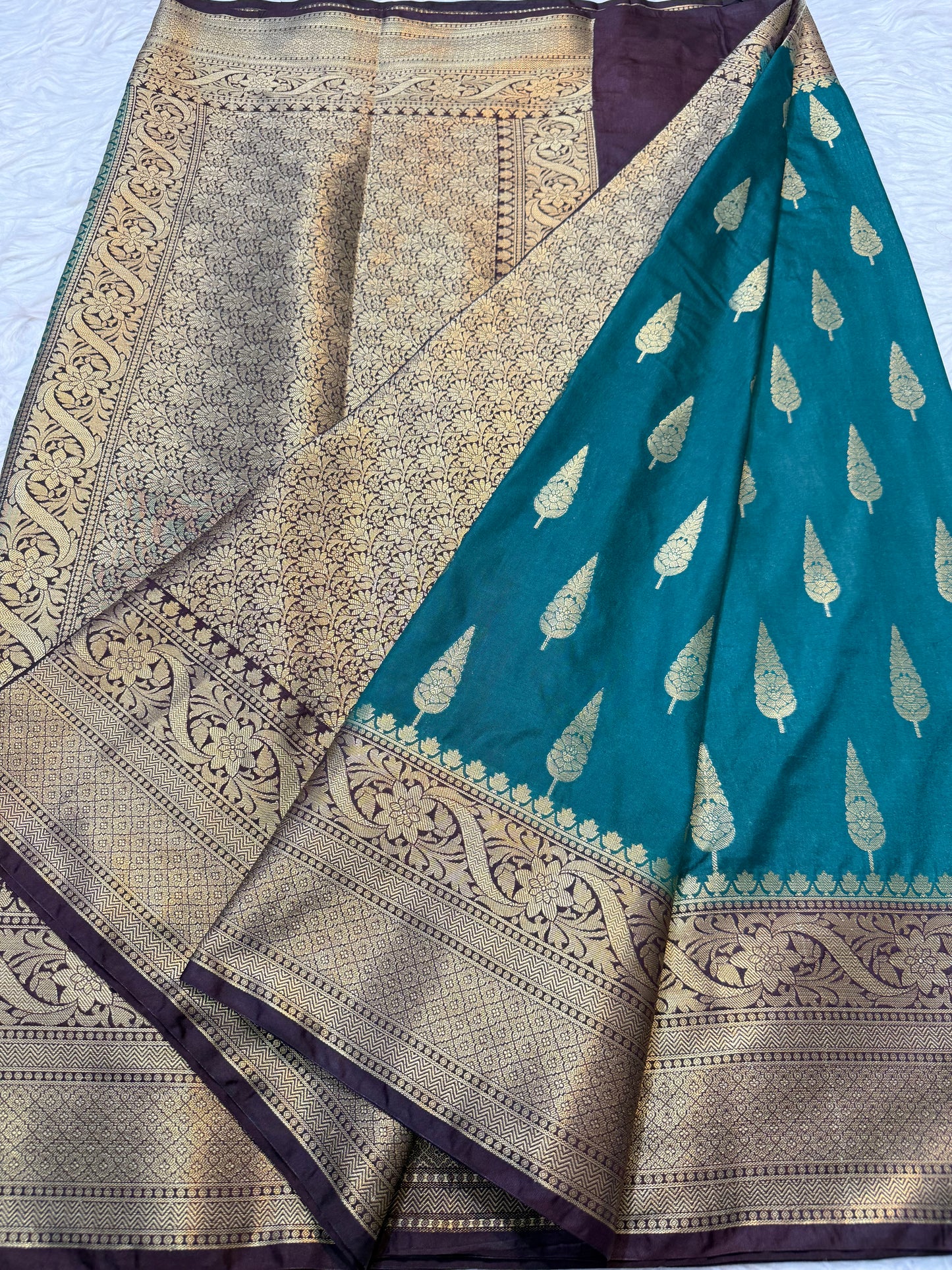 Bottle green wine shade Dupion Silk Banarasi Saree