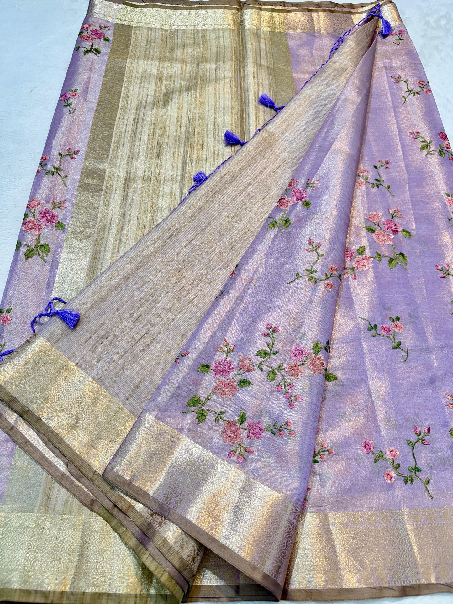 Lovender Tissue Designer Embroidery Premium Banarasi Saree